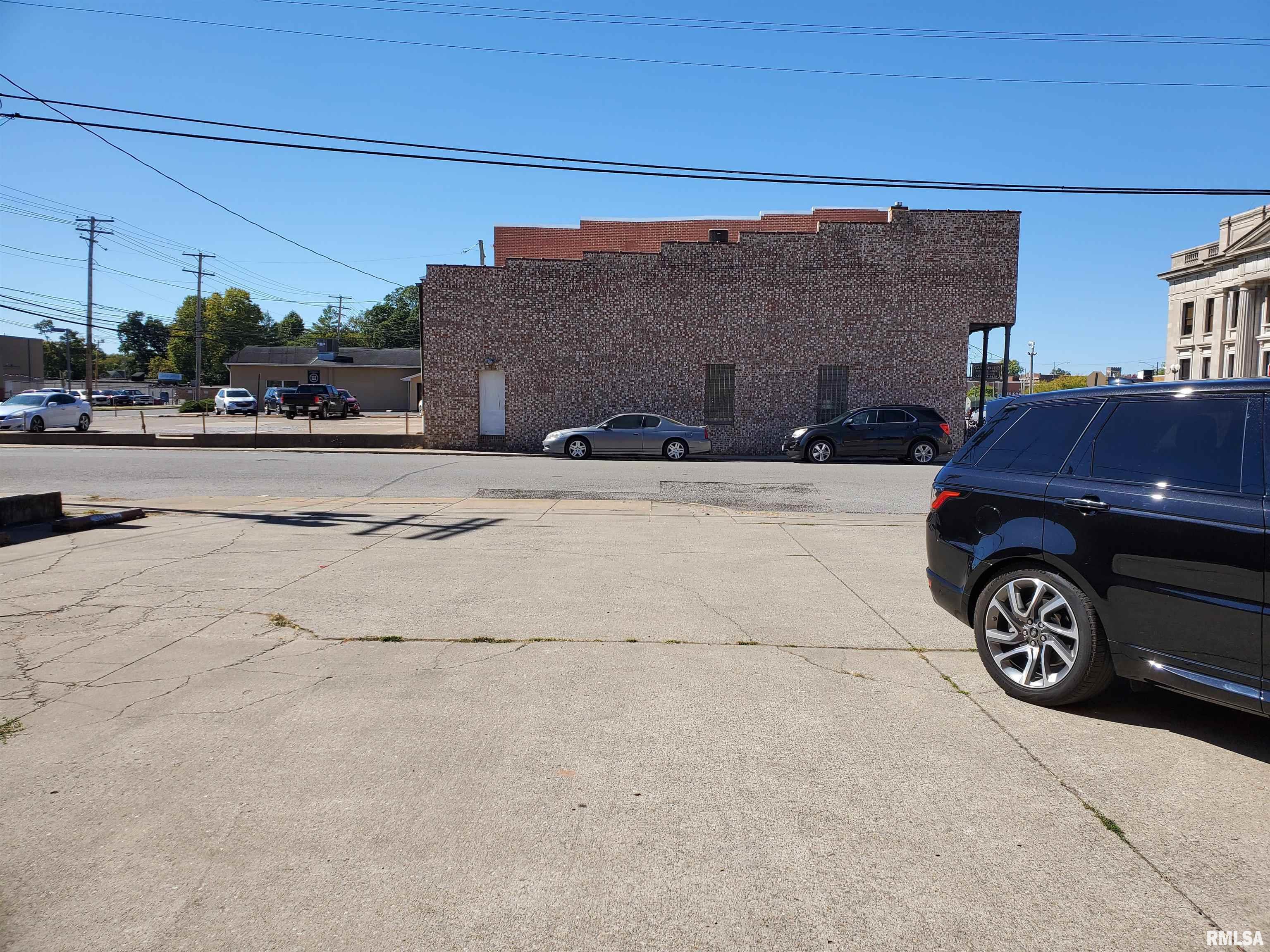 000 Chestnut Street, Murphysboro, Illinois image 6