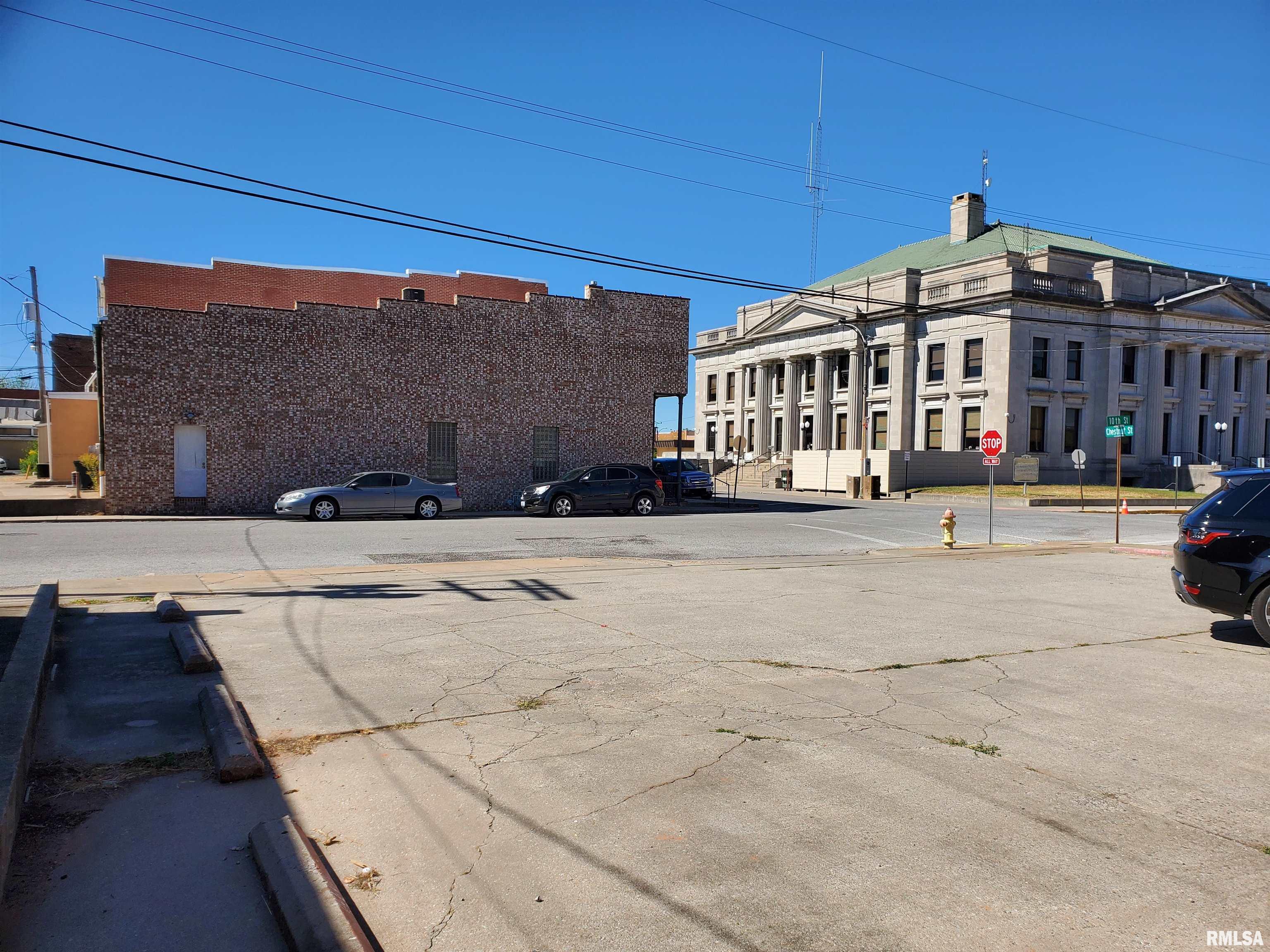 000 Chestnut Street, Murphysboro, Illinois image 7