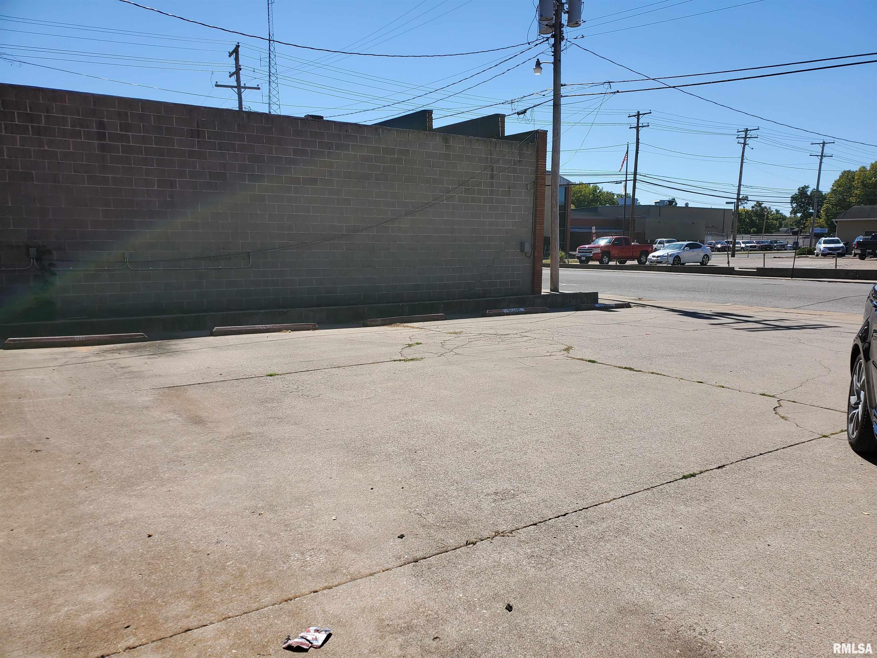 000 Chestnut Street, Murphysboro, Illinois image 5