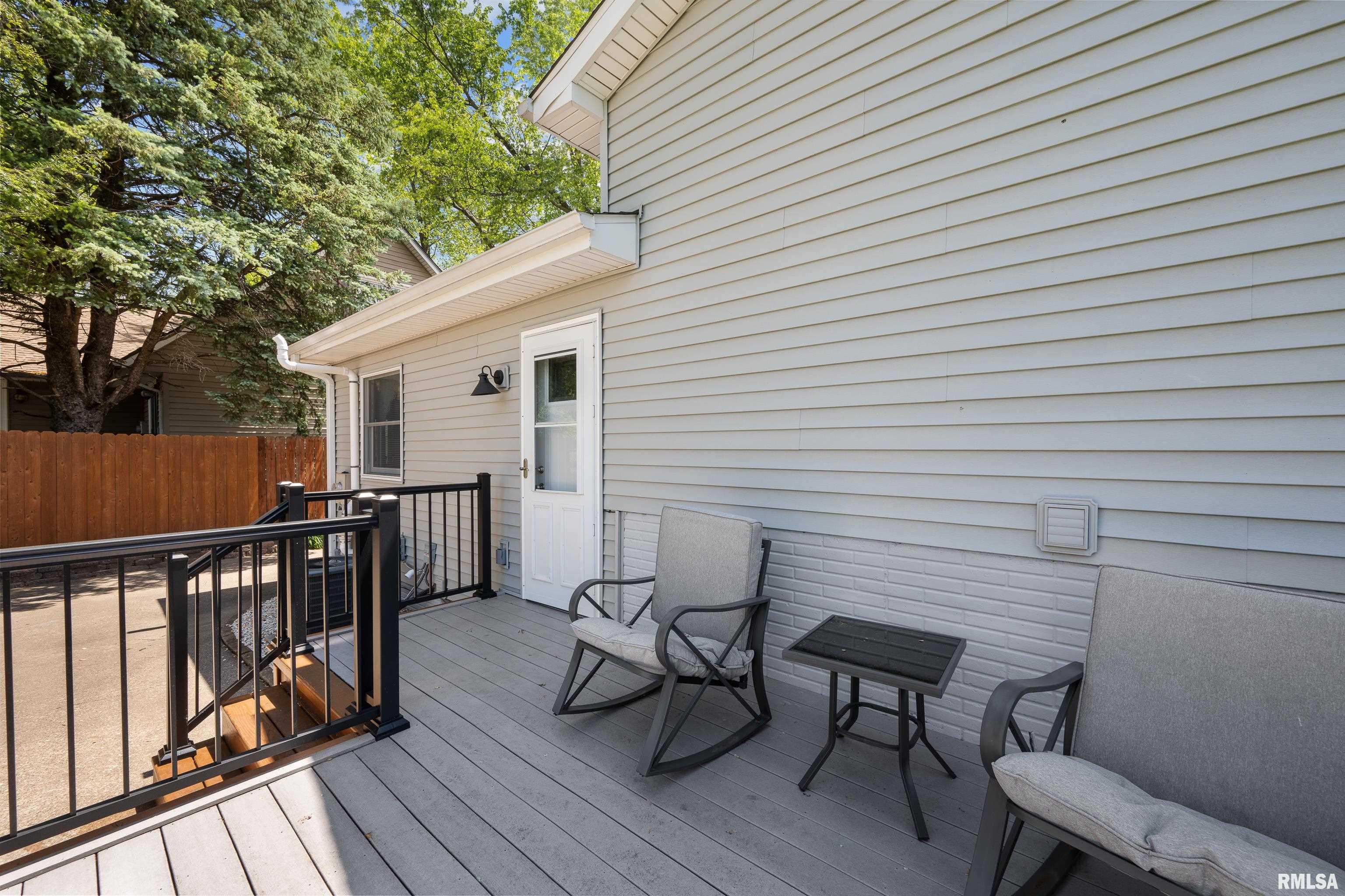 2614 W 59th Street, Davenport, Iowa image 29