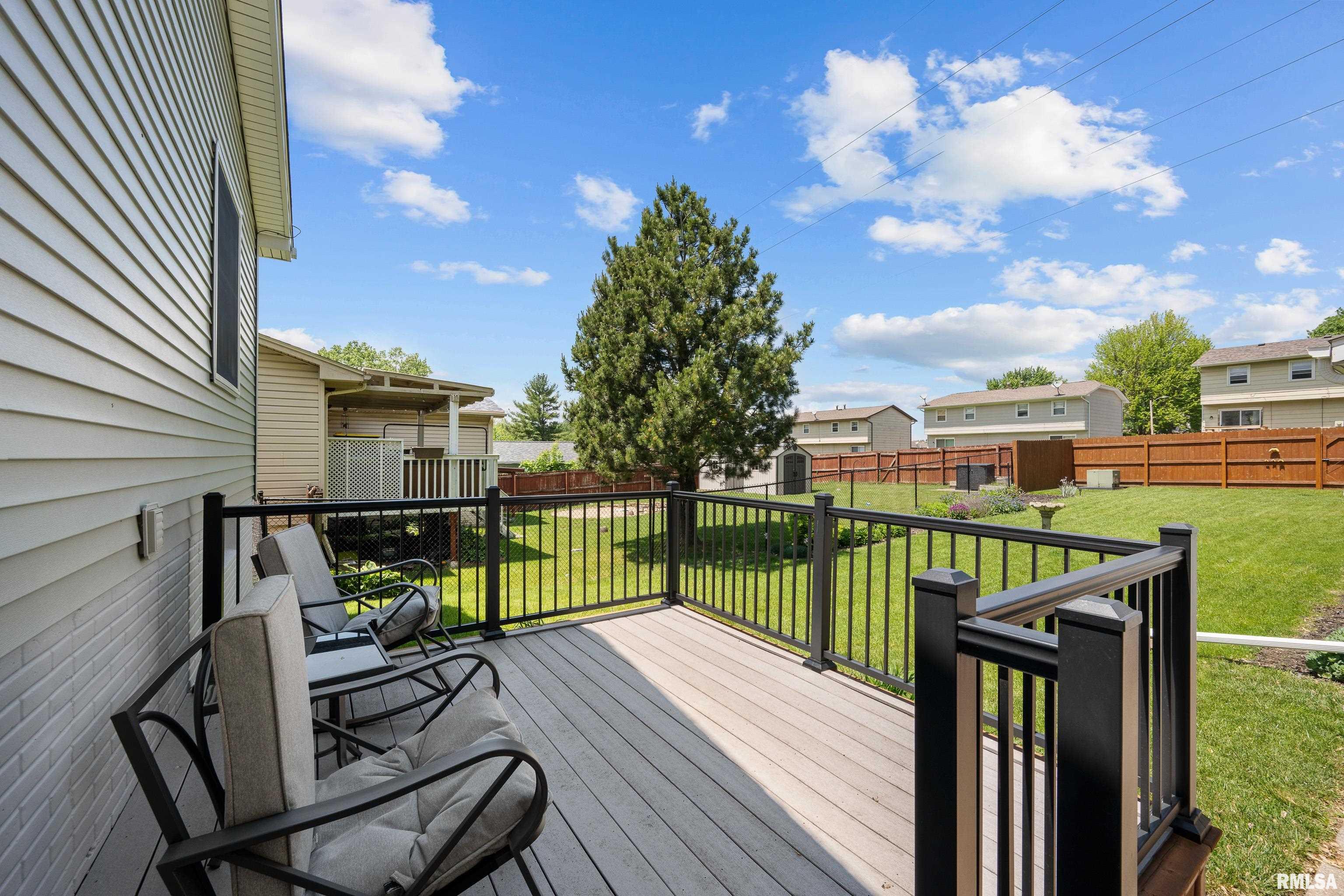 2614 W 59th Street, Davenport, Iowa image 28