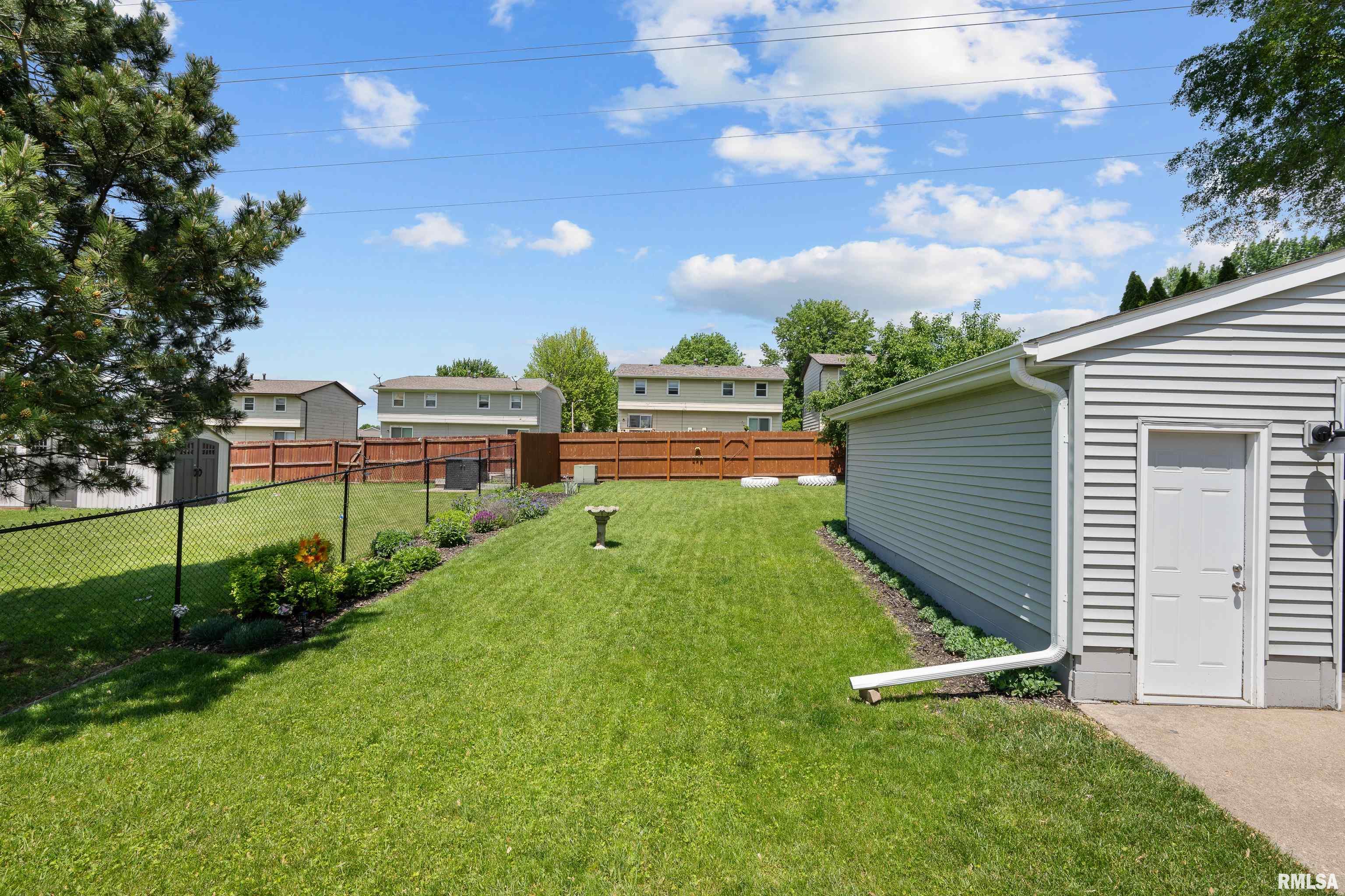 2614 W 59th Street, Davenport, Iowa image 30