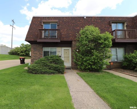 Photo of 4124 N WESTPORT Court, Peoria, IL 61615 (MLS # PA1266042)
