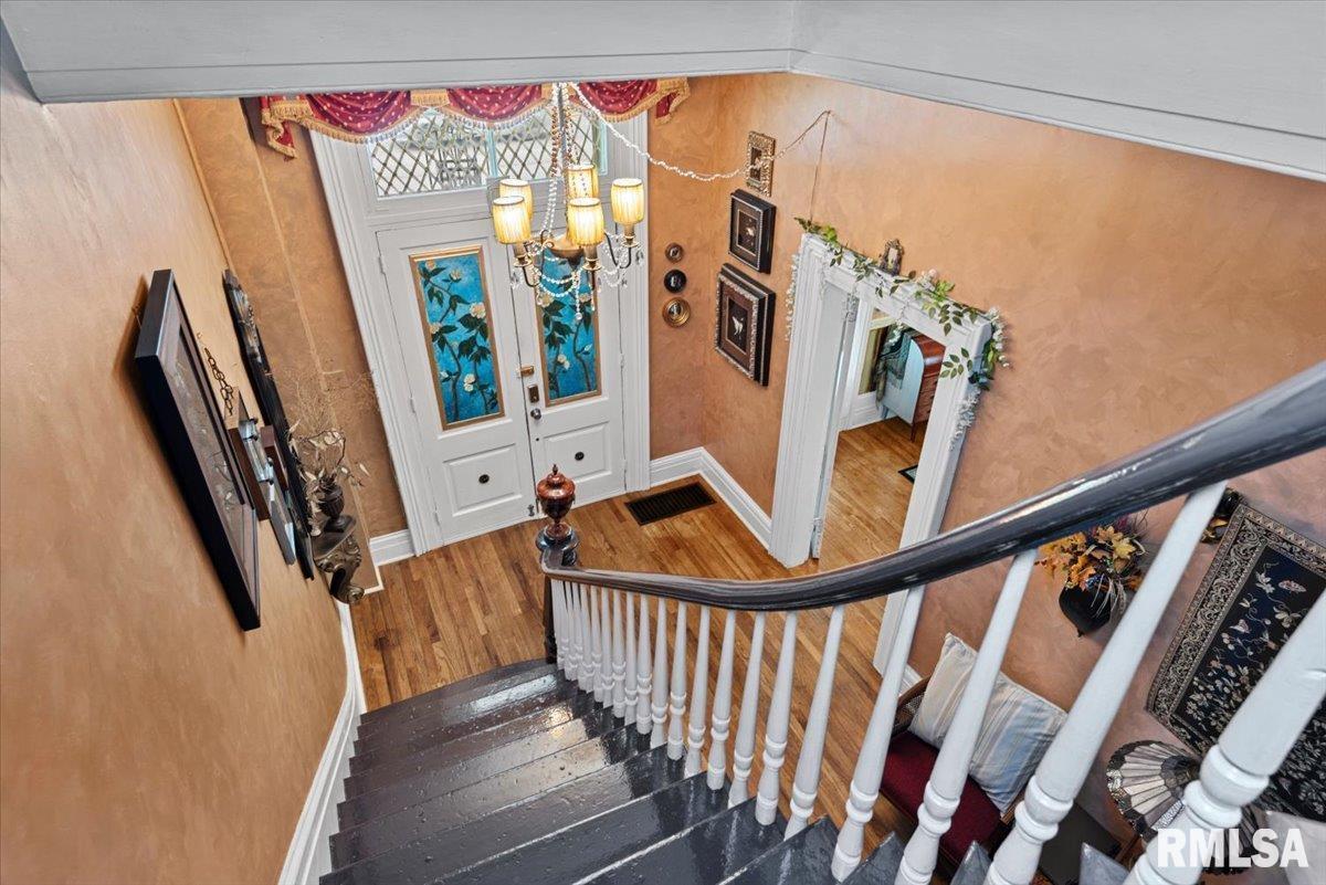 412 N Church Street, Jacksonville, Illinois image 33