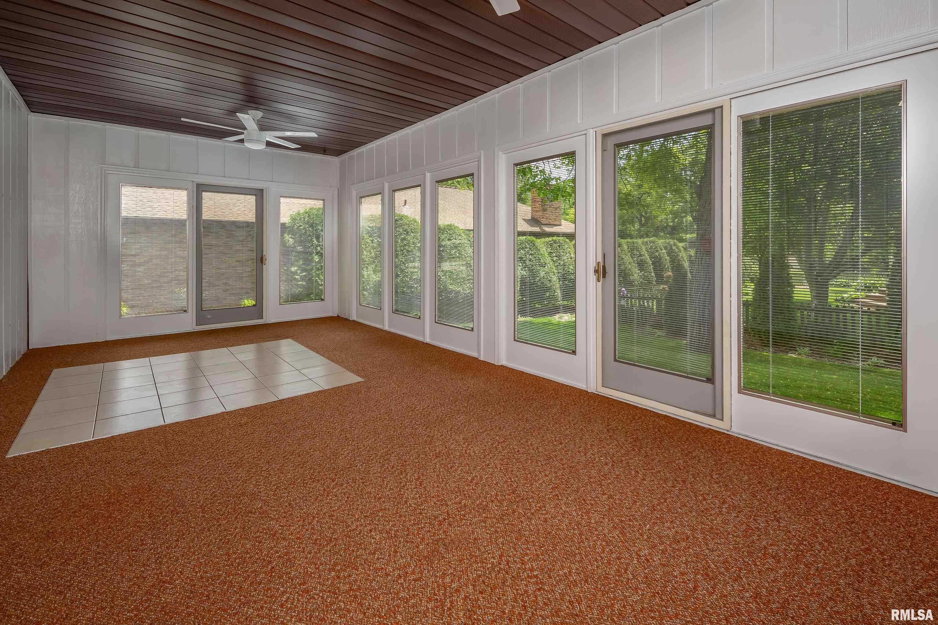 4902 35th Avenue, Moline, Illinois image 24