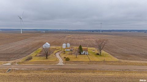 Homes For Sale - 169 1550th Street<br/> Logan County, New Holland, IL 62671