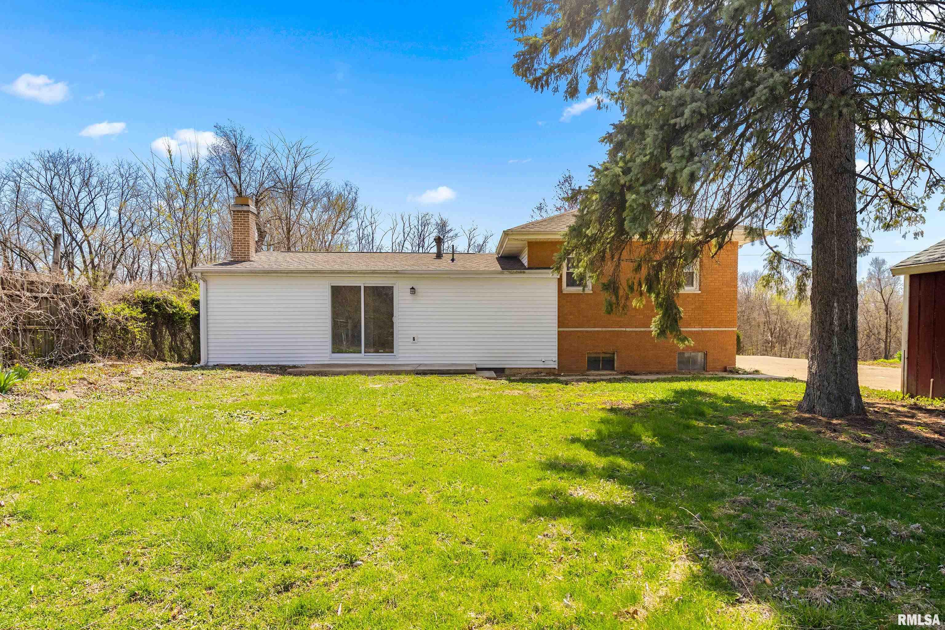 1305 Fischer Road, Creve Coeur, Illinois image 40
