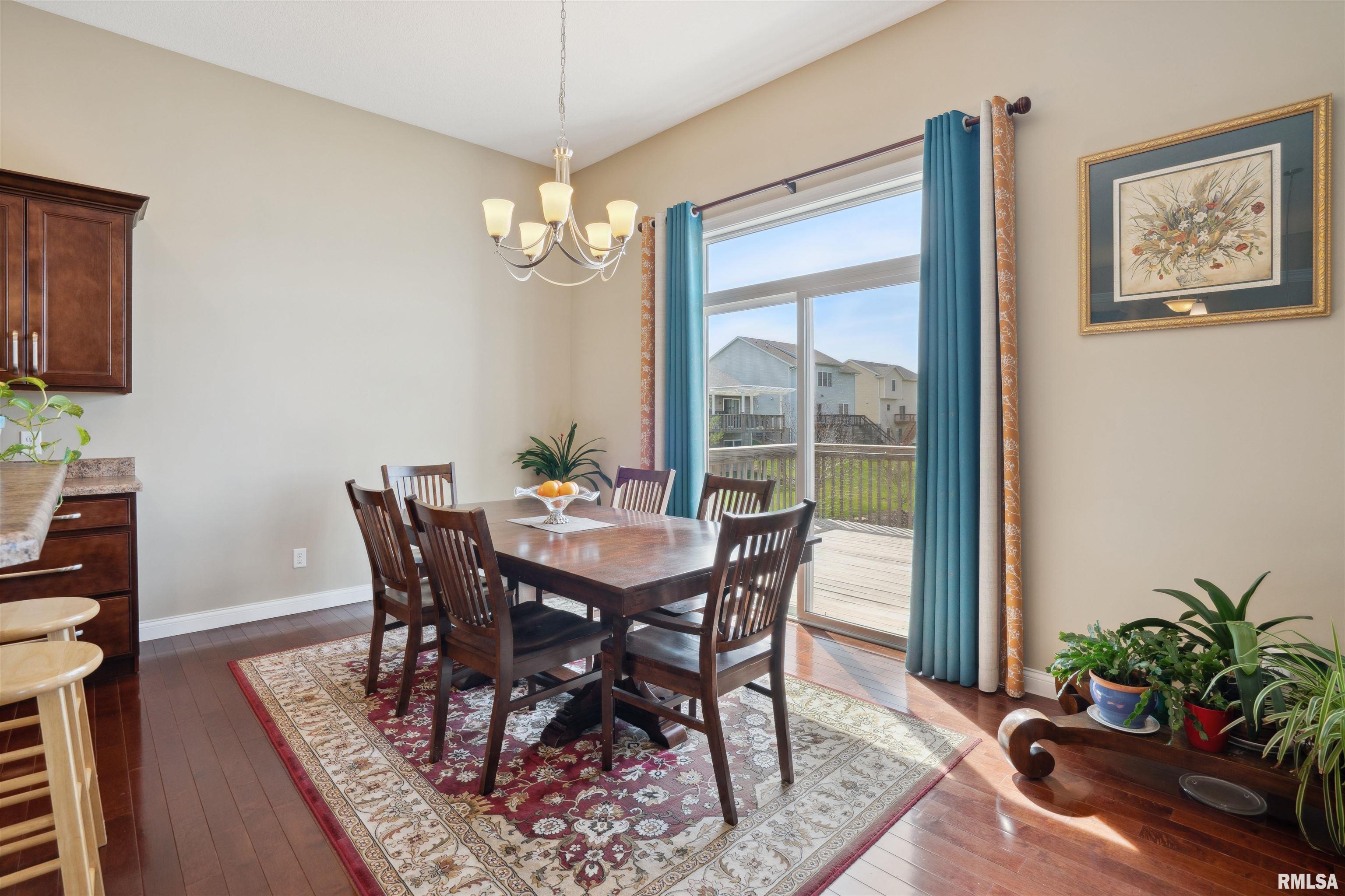 4377 Happiness Lane, Bettendorf, Iowa image 14