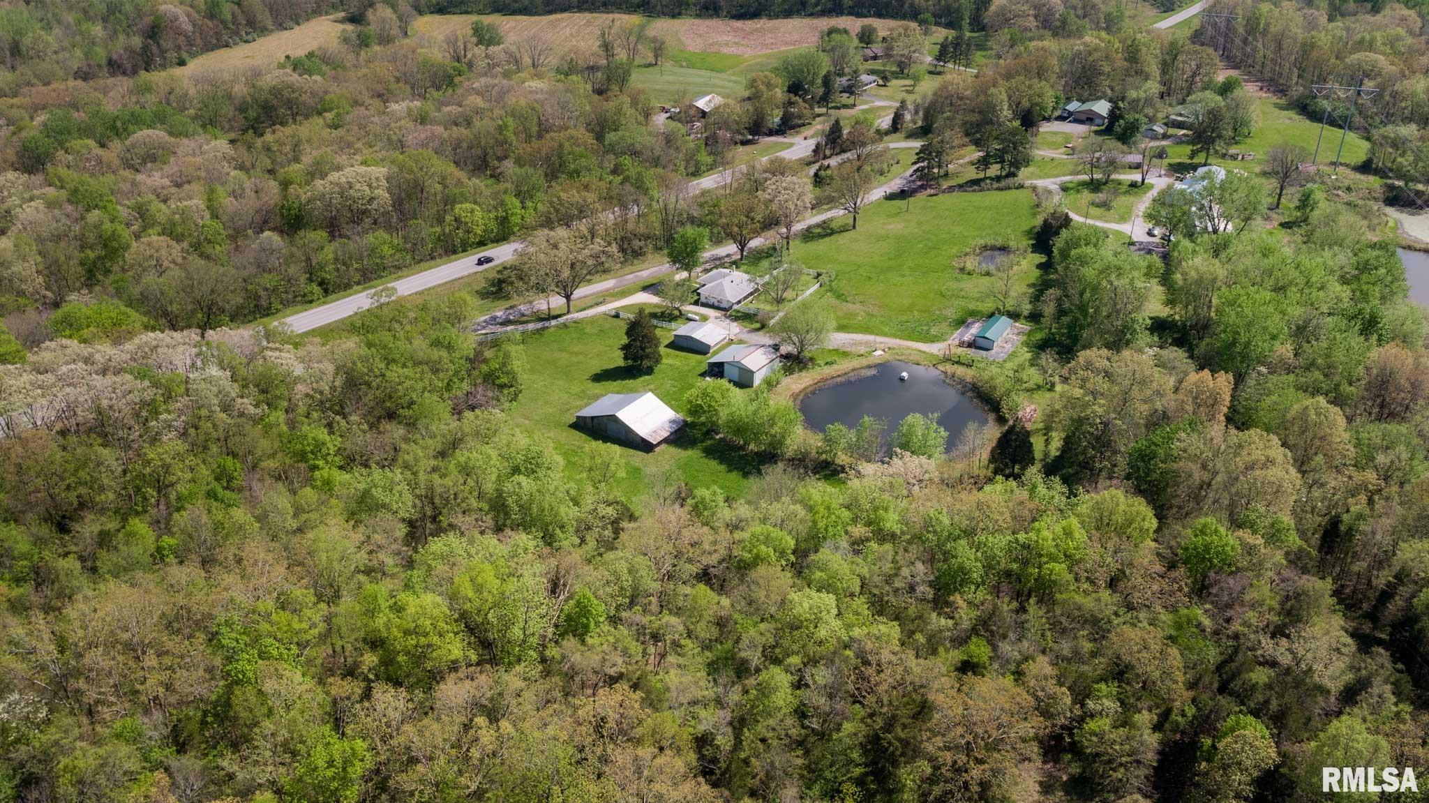 145 Roosevelt Loop, Vienna, Illinois image 4