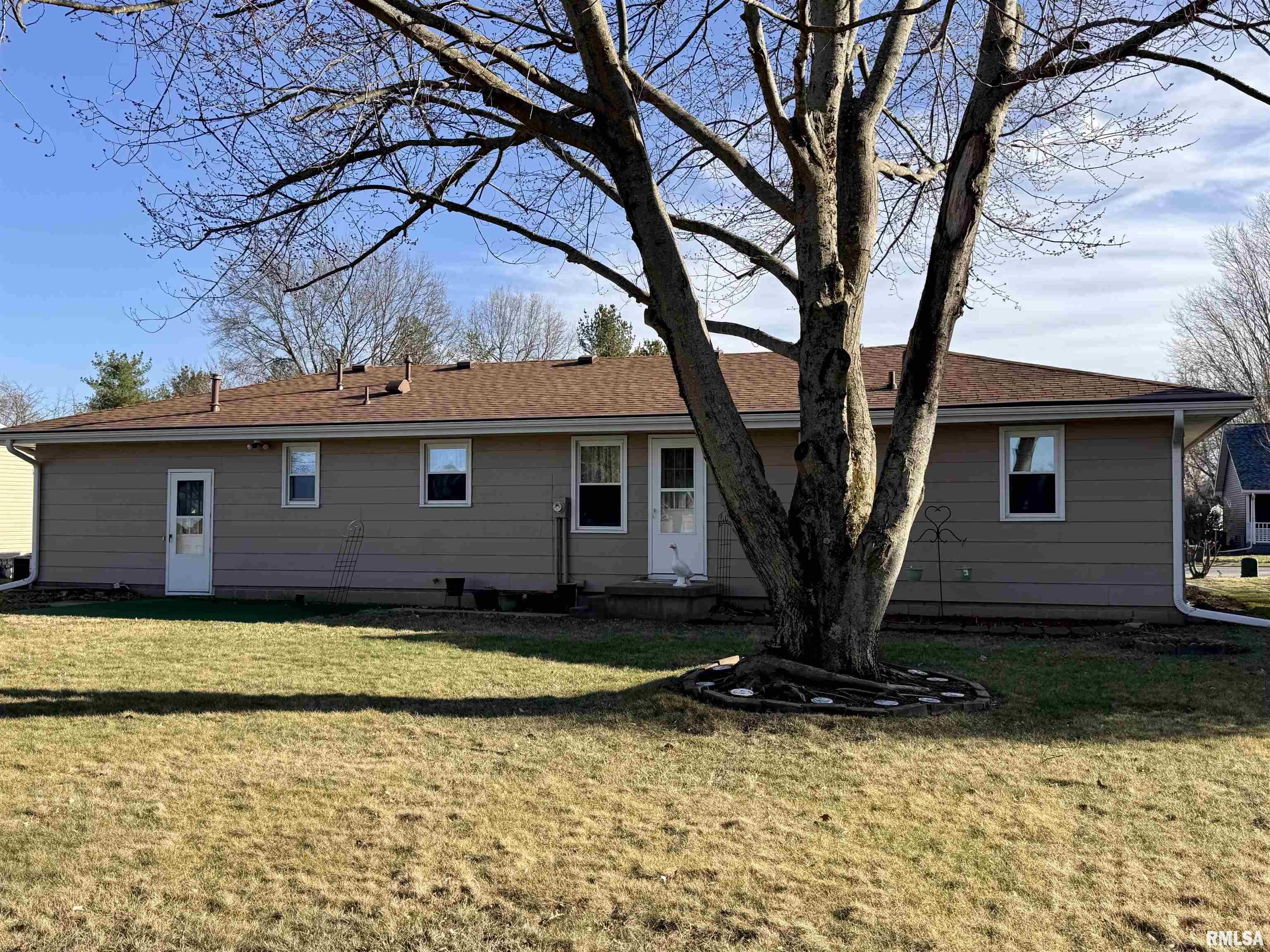 1218 Rebecca Lane, Macomb, Illinois image 20