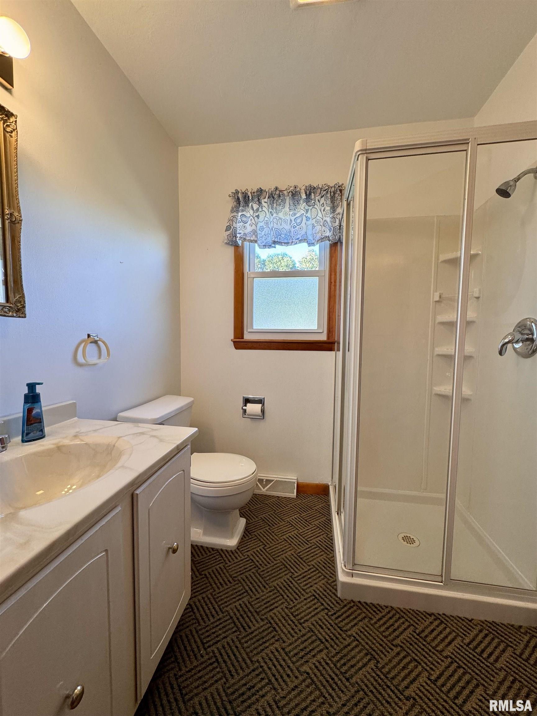 1218 Rebecca Lane, Macomb, Illinois image 15