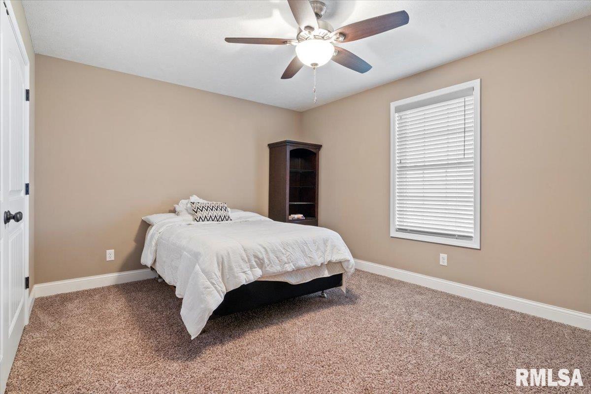 4401 Bay Hill Drive, Springfield, Illinois image 25
