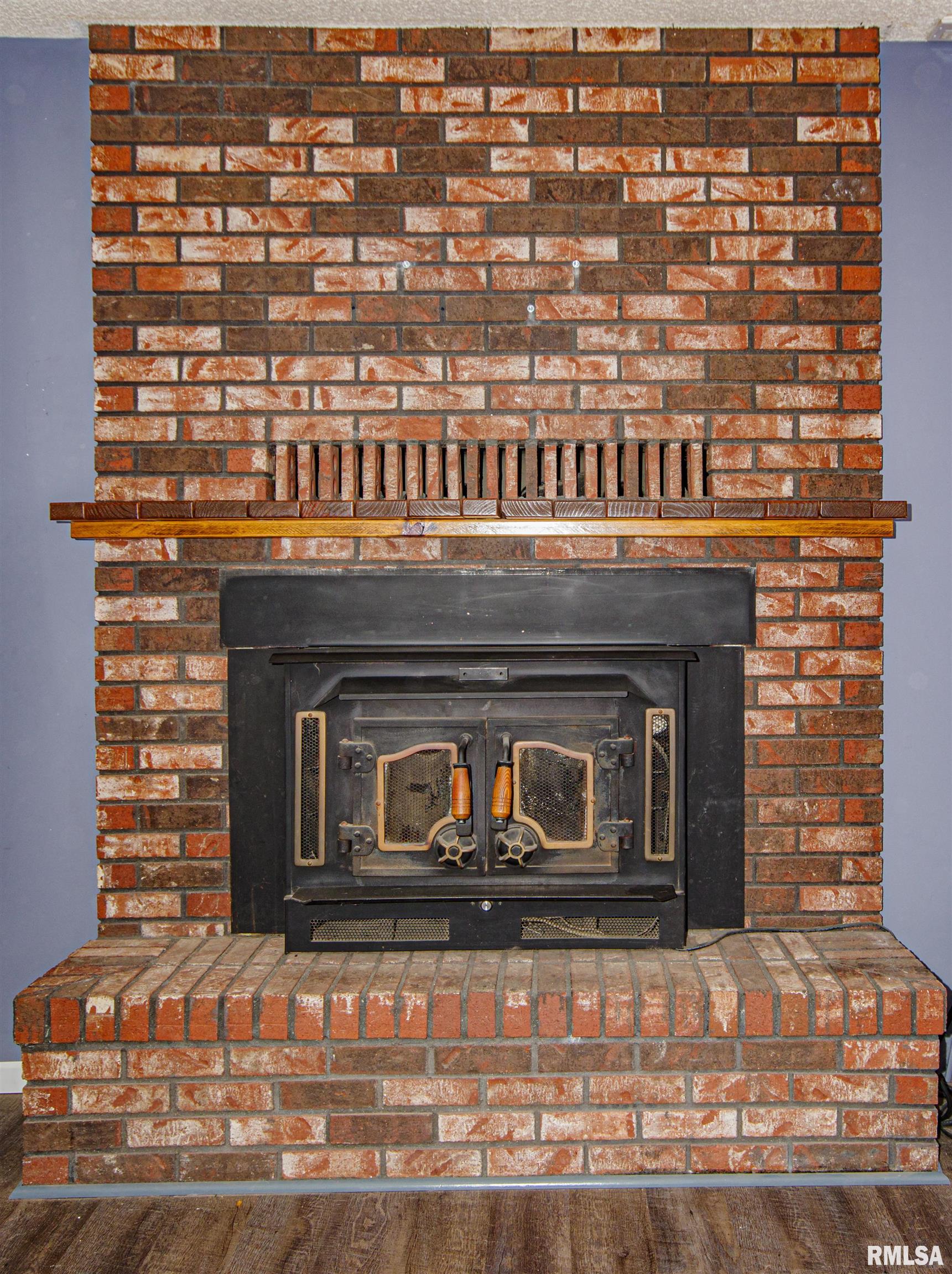 102 Hawthorn Estates, Salem, Illinois image 31