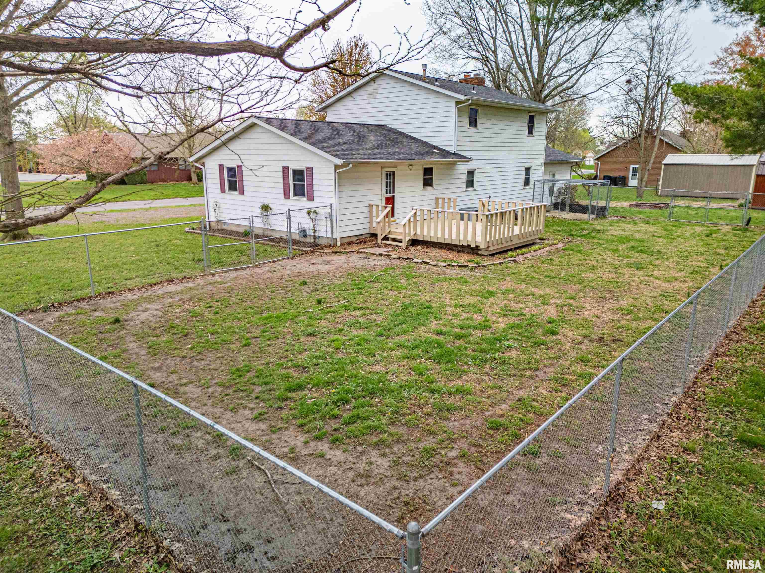 102 Hawthorn Estates, Salem, Illinois image 20