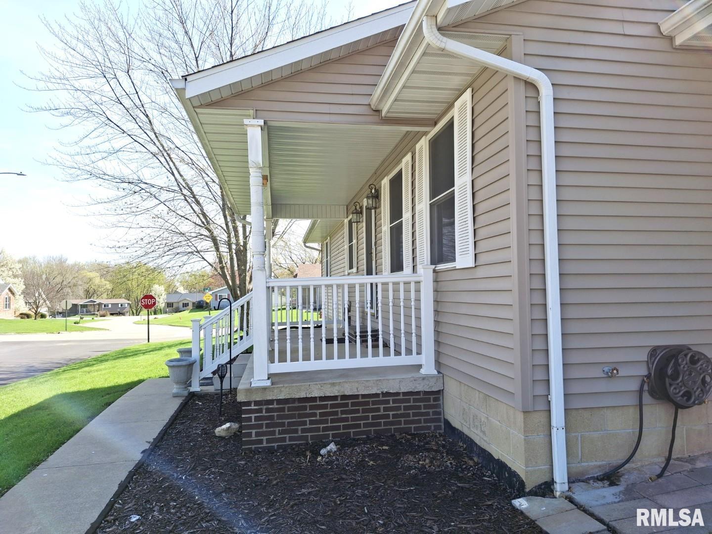 800 N 12th Avenue, Canton, Illinois image 5