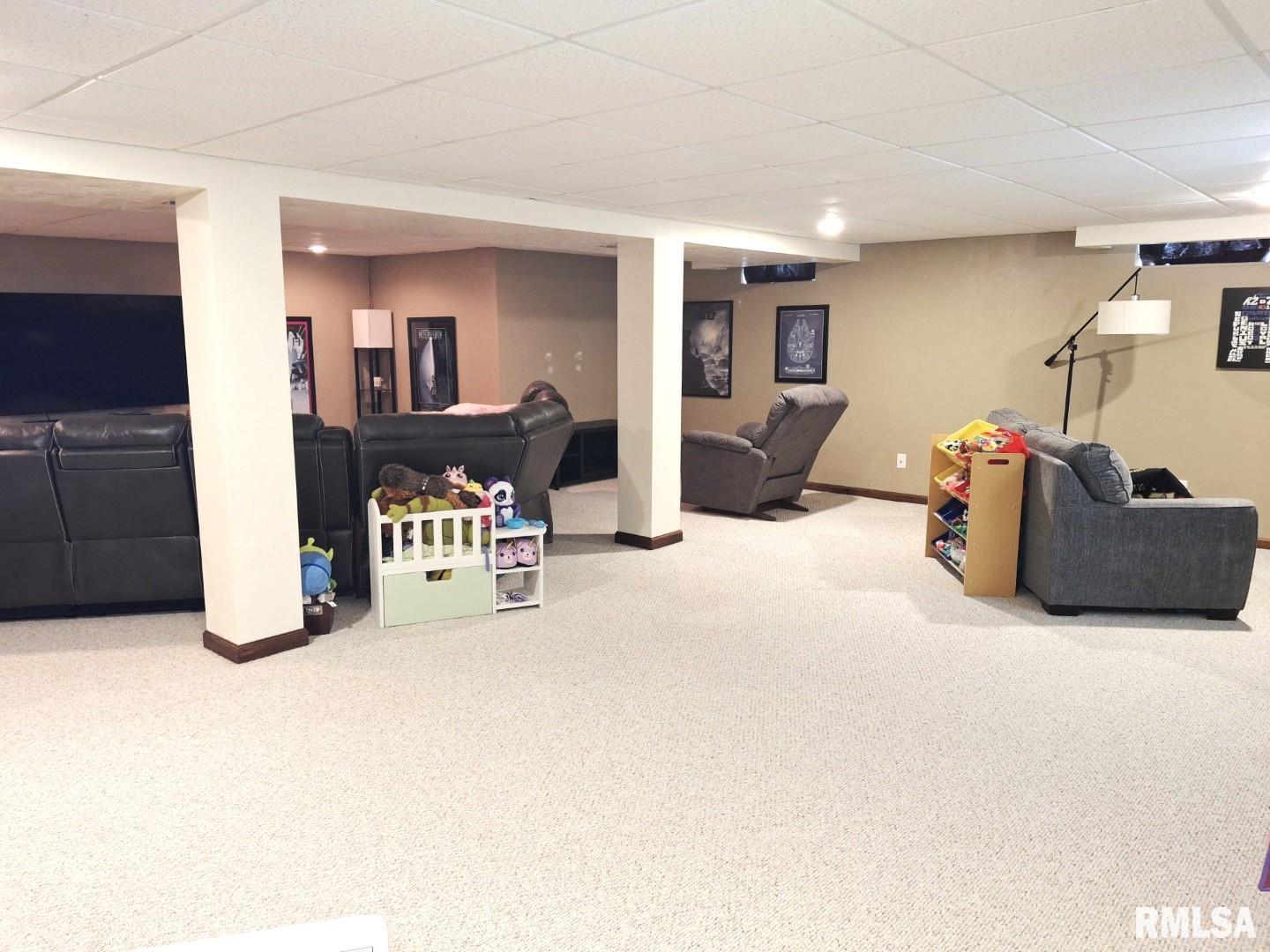 800 N 12th Avenue, Canton, Illinois image 45