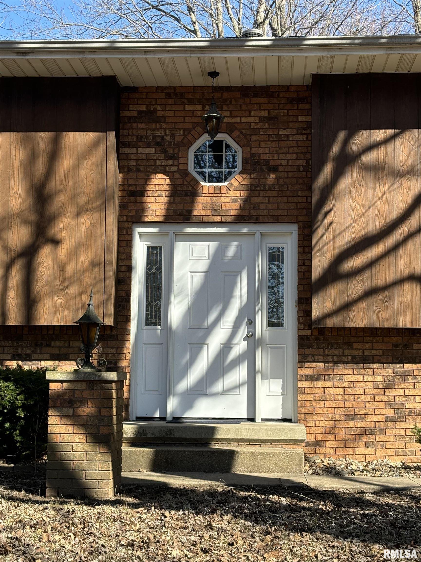 208 N 4th Street, San Jose, Illinois image 2