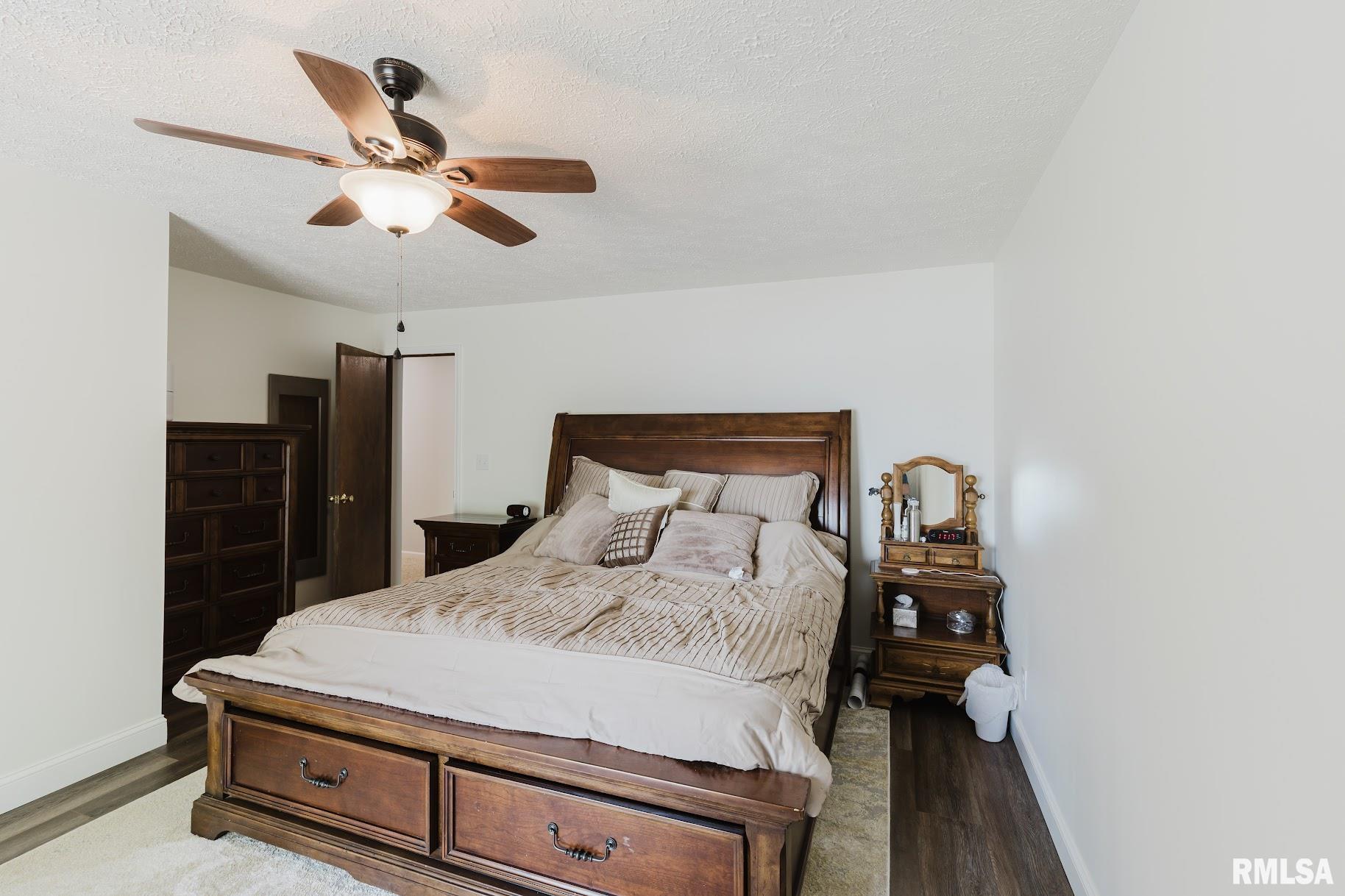 1437 Nassau Lane, Marion, Illinois image 39