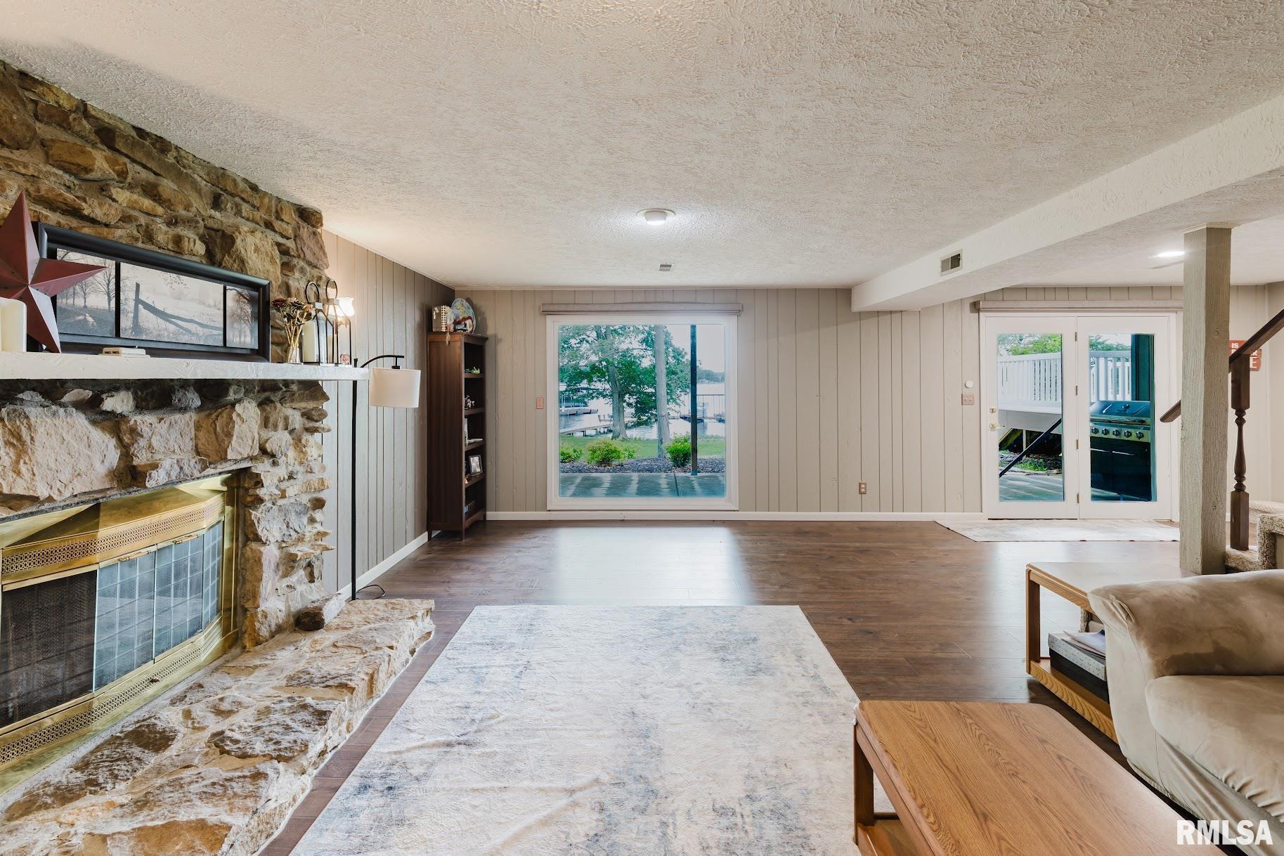 1437 Nassau Lane, Marion, Illinois image 17