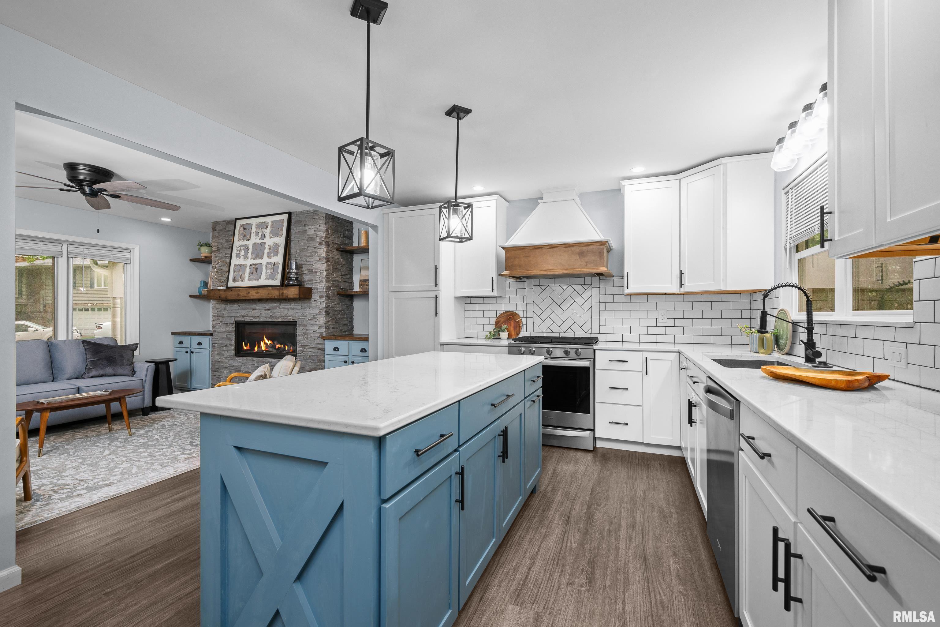 2535 E Dale Court, Bettendorf, Iowa image 13