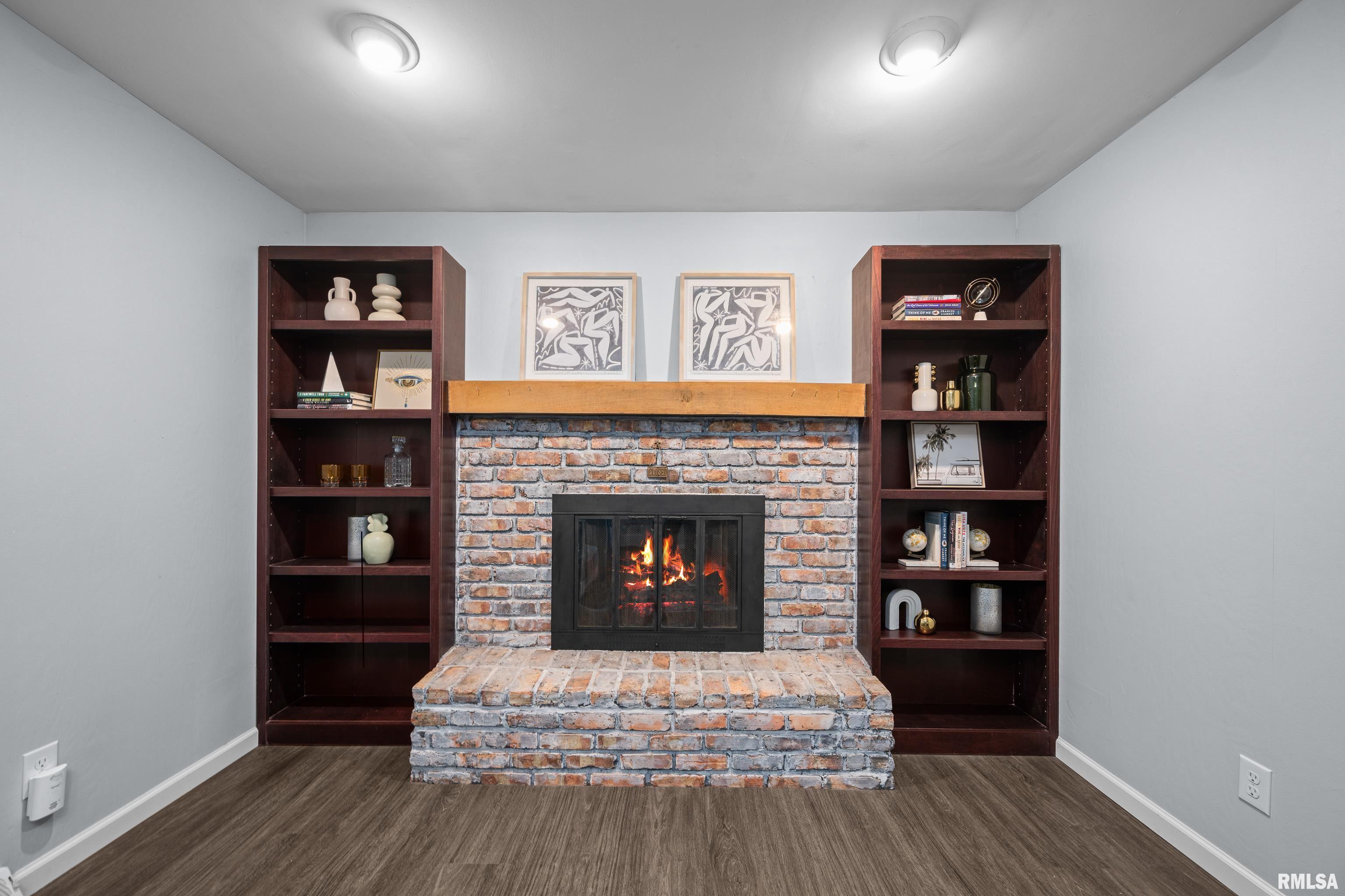 2535 E Dale Court, Bettendorf, Iowa image 21