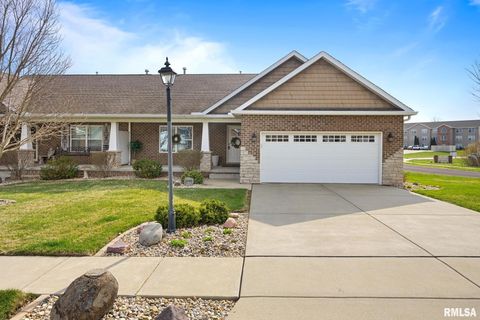 Homes For Sale - 1810 W Kingsbury Road<br/> Tazewell County, Washington, IL 61571