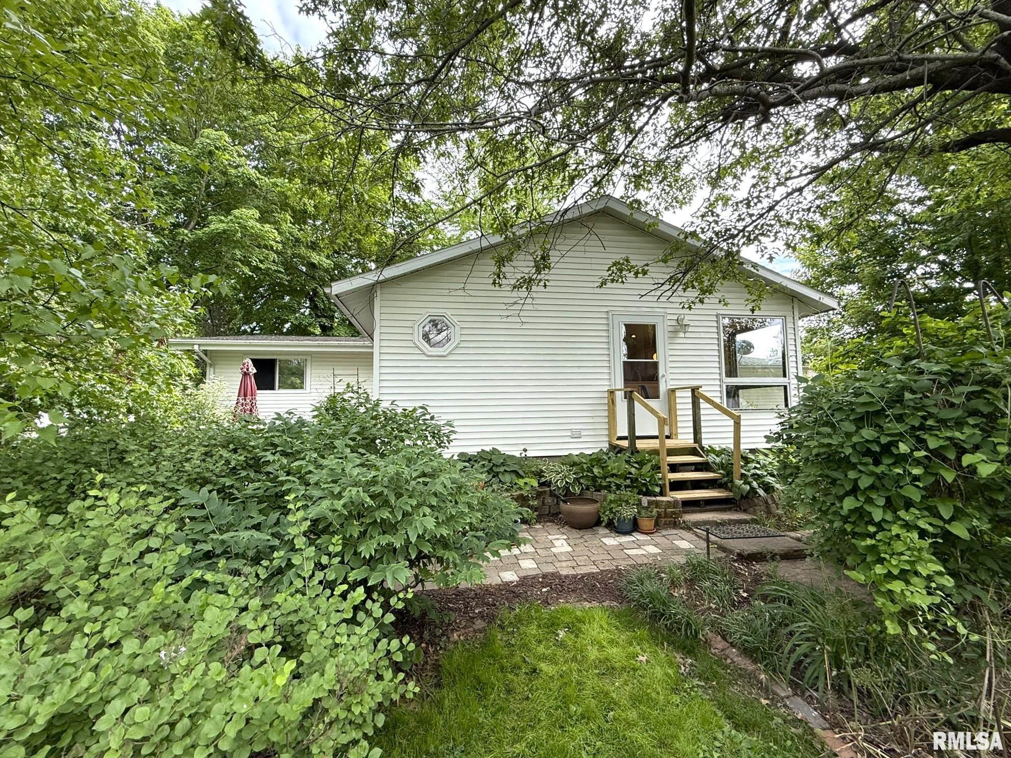 131 E Willard Street, Wataga, Illinois image 7