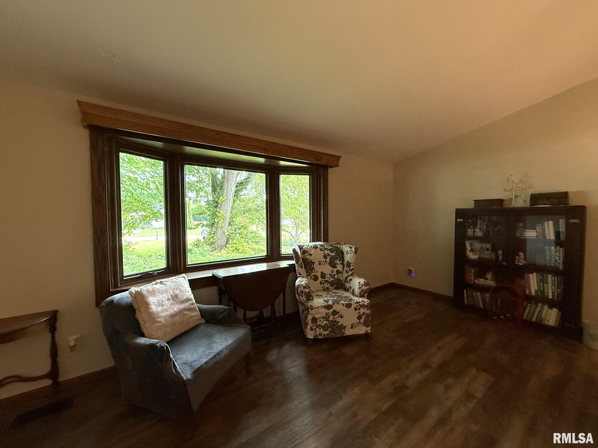 131 E Willard Street, Wataga, Illinois image 18