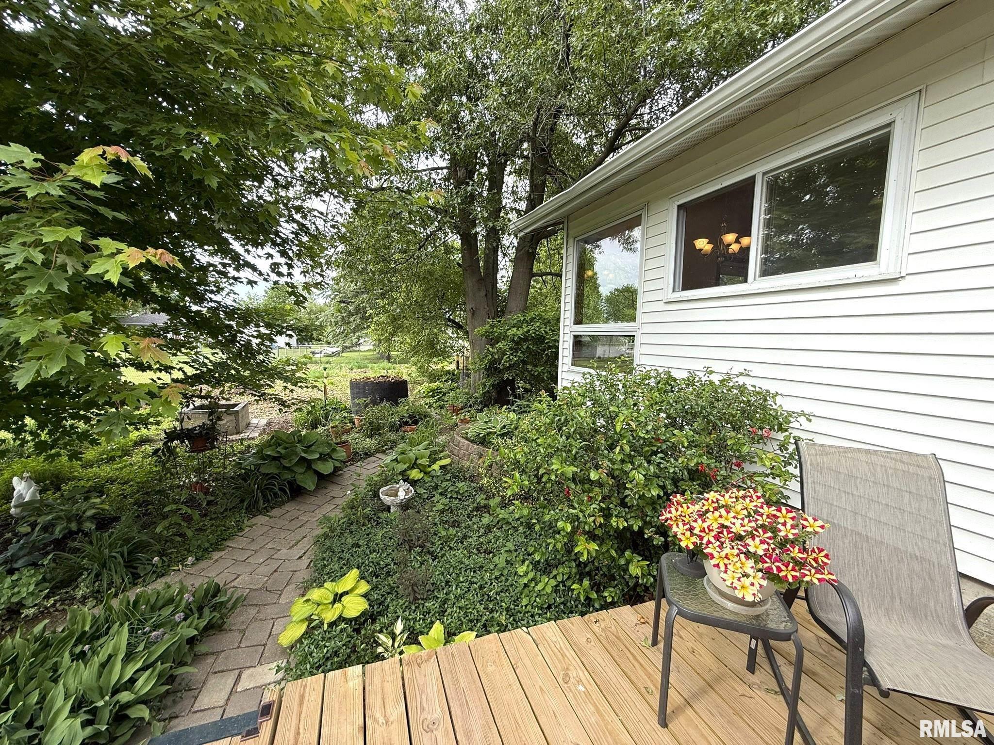 131 E Willard Street, Wataga, Illinois image 3
