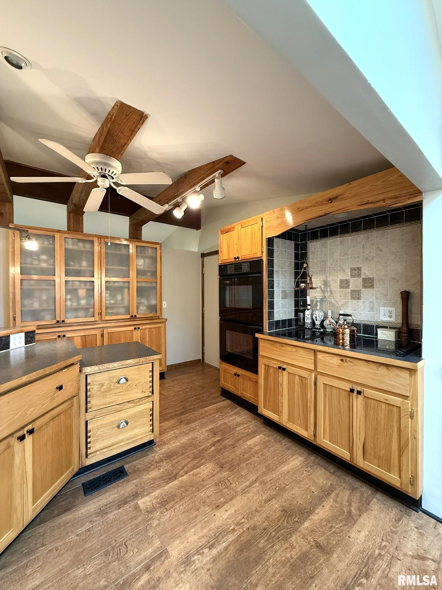 131 E Willard Street, Wataga, Illinois image 26