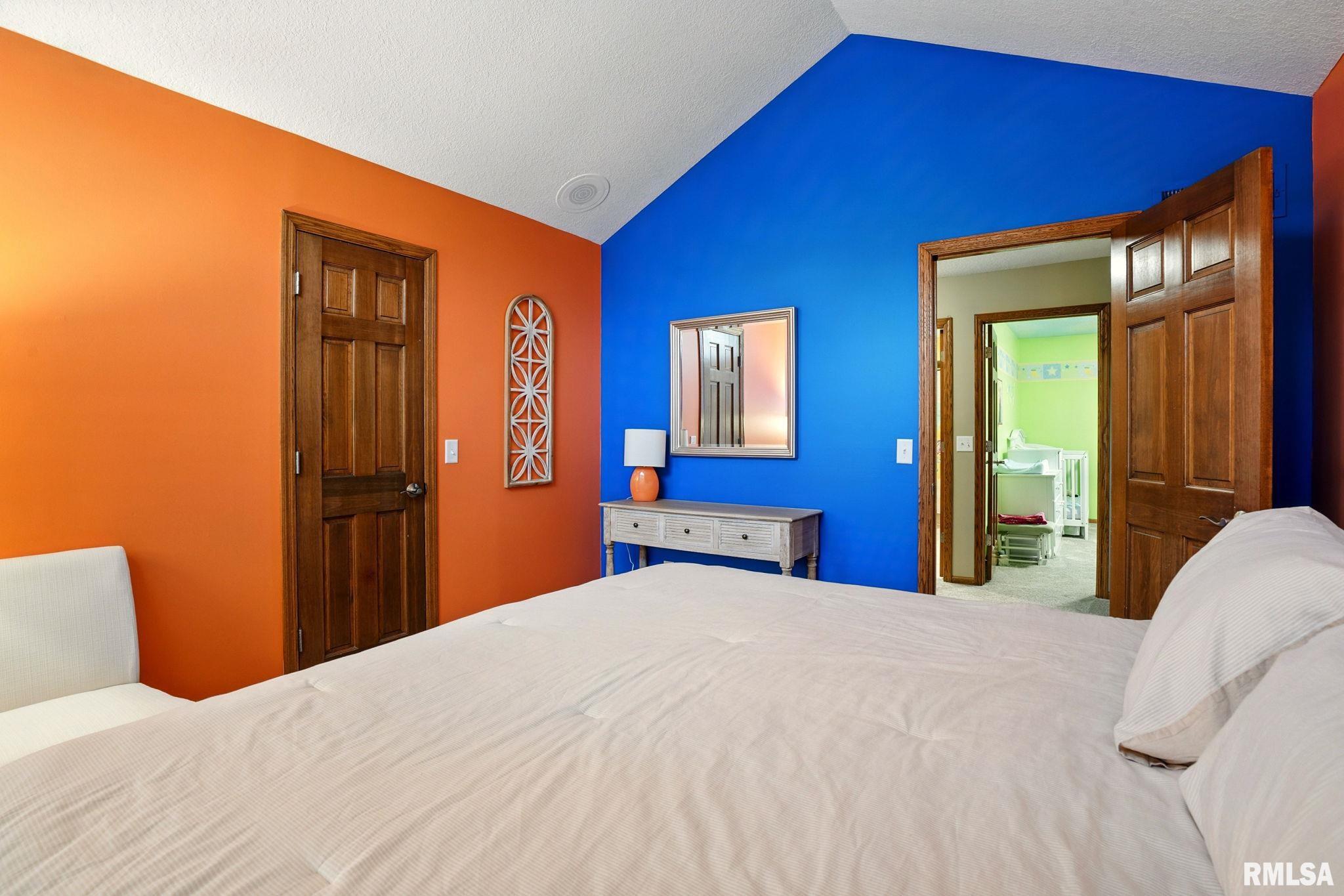 4513 Stone Haven Drive, Bettendorf, Iowa image 27