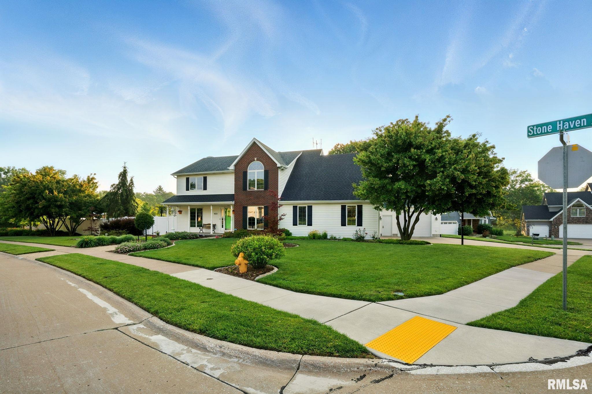 4513 Stone Haven Drive, Bettendorf, Iowa image 48