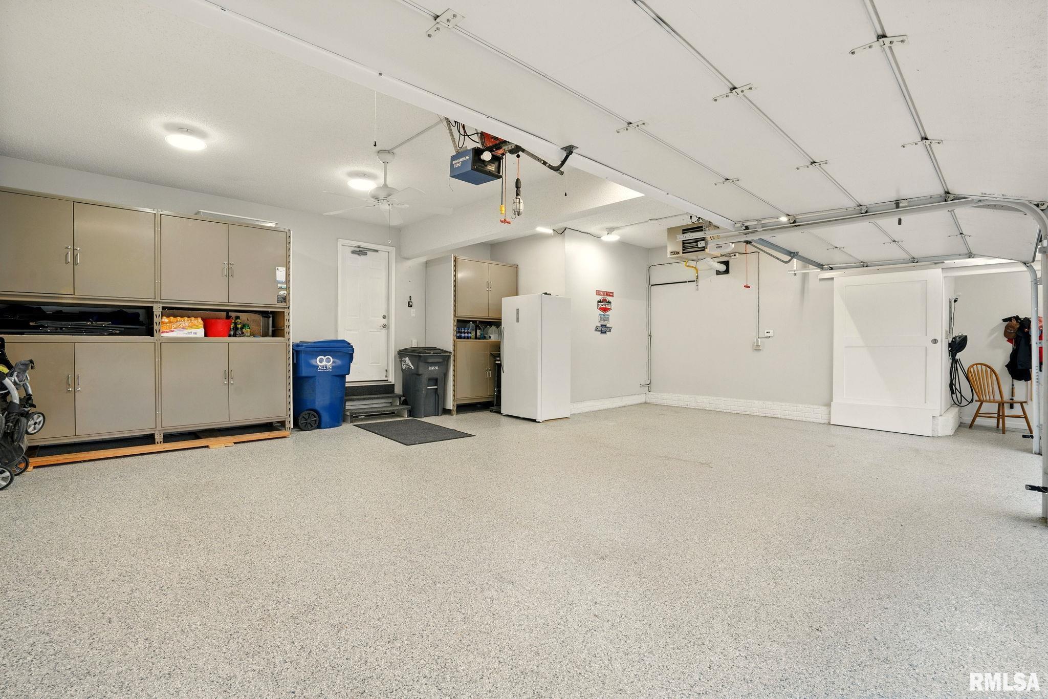 4513 Stone Haven Drive, Bettendorf, Iowa image 37
