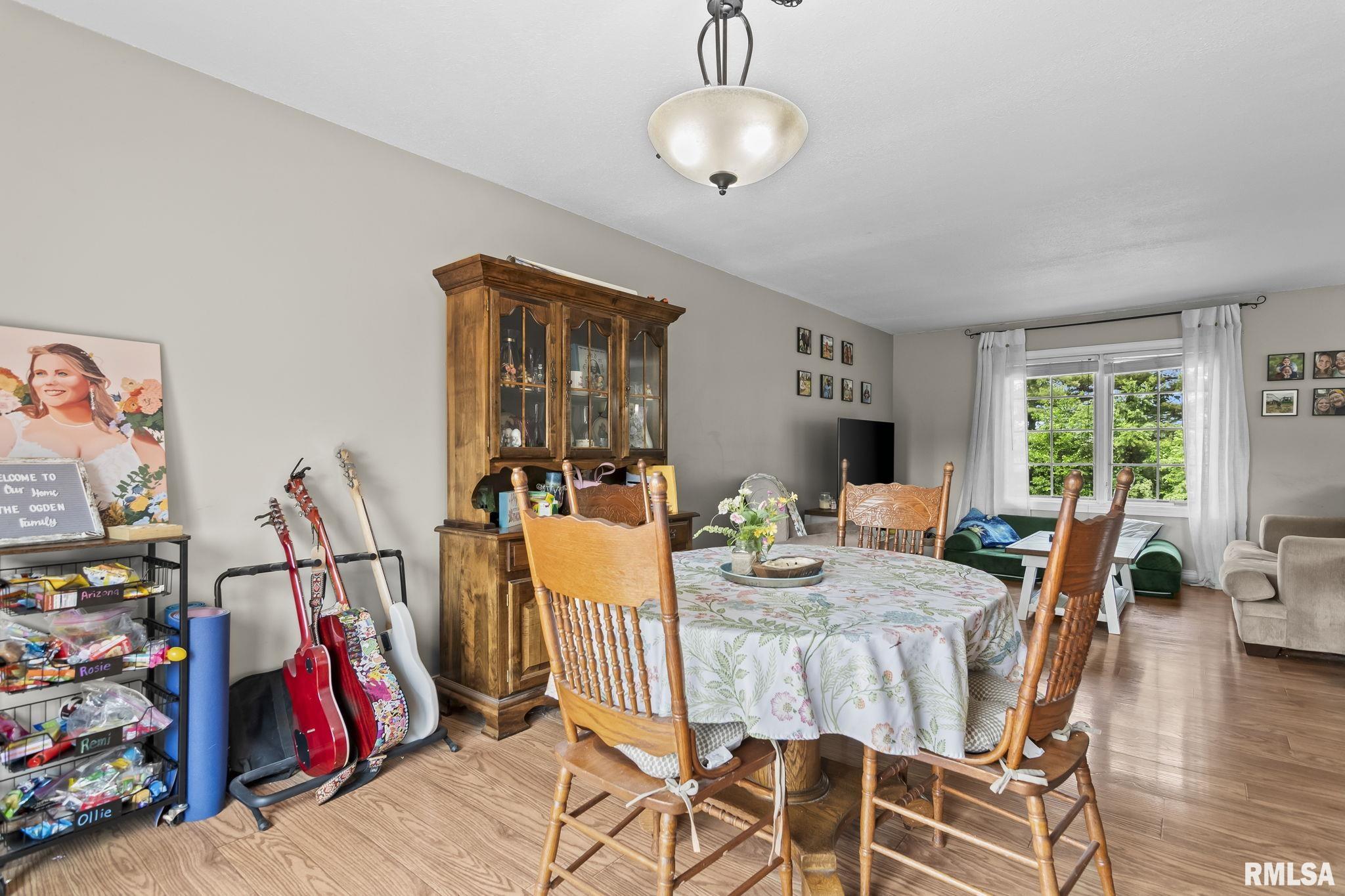 8472 Cardinal Hill Road, Rochester, Illinois image 16