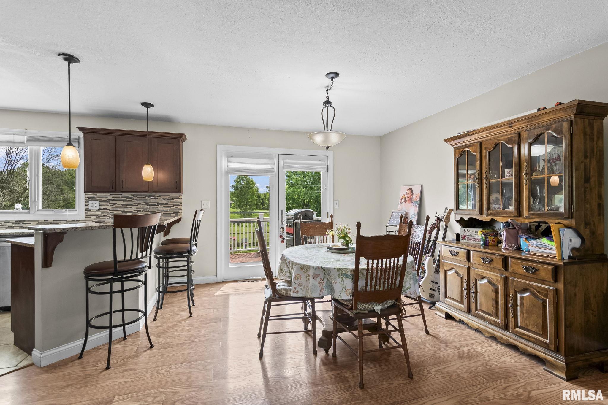 8472 Cardinal Hill Road, Rochester, Illinois image 14