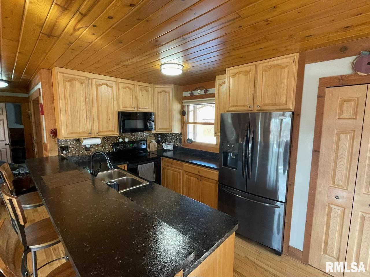 15364 New Salem Bluff Road, Petersburg, Illinois image 8