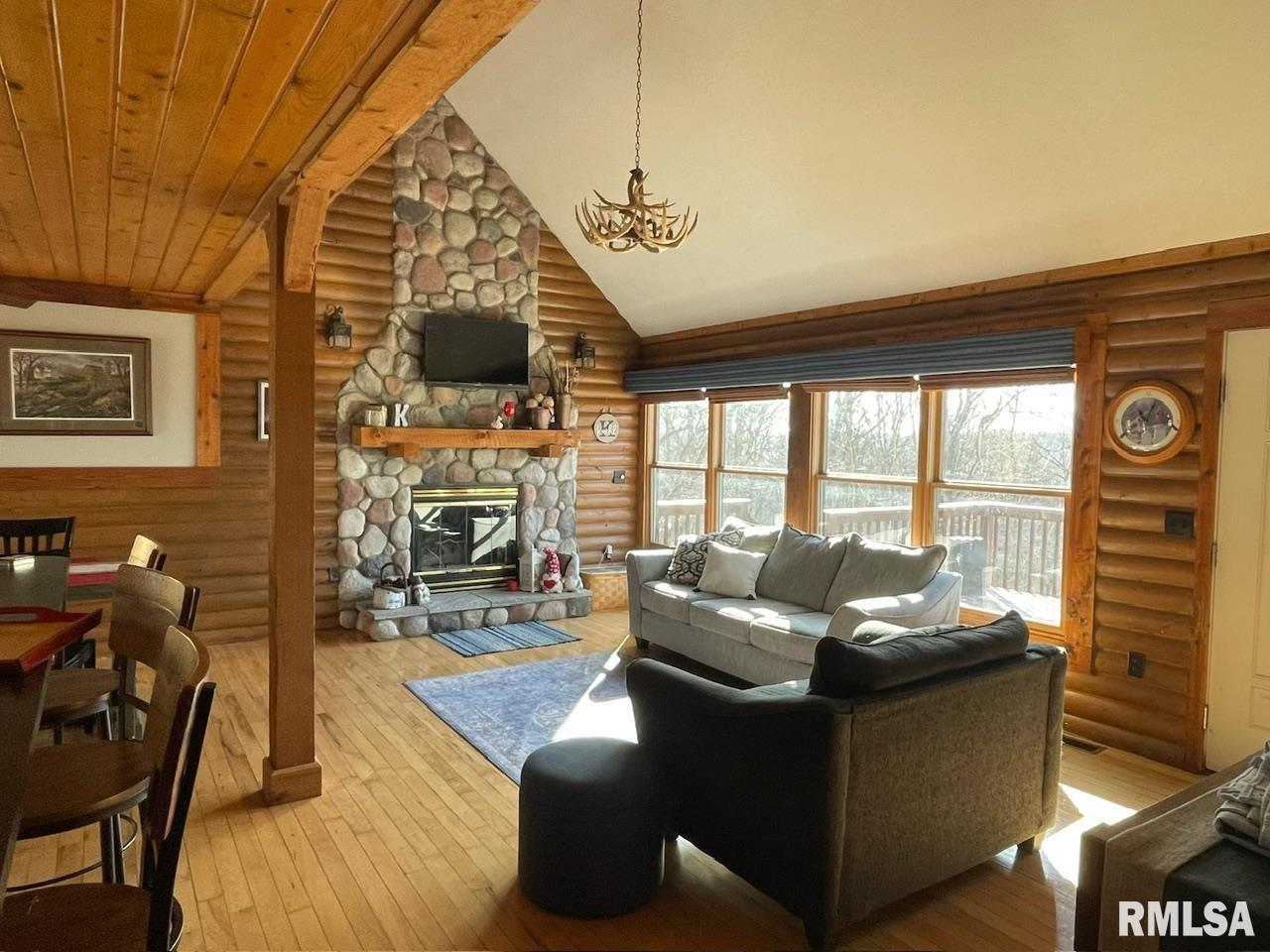 15364 New Salem Bluff Road, Petersburg, Illinois image 2