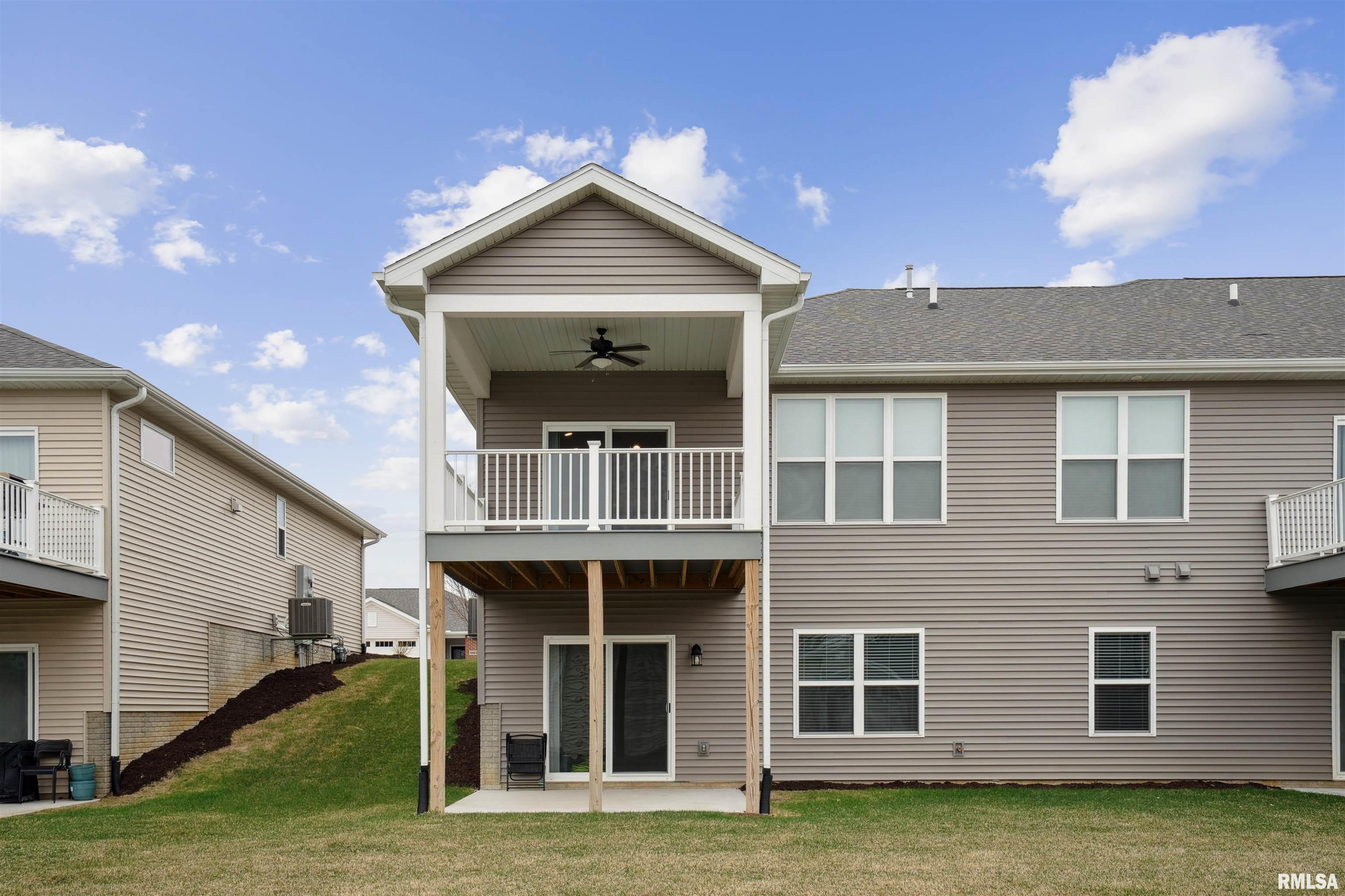 5691 Red Fox Road, Bettendorf, Iowa image 34