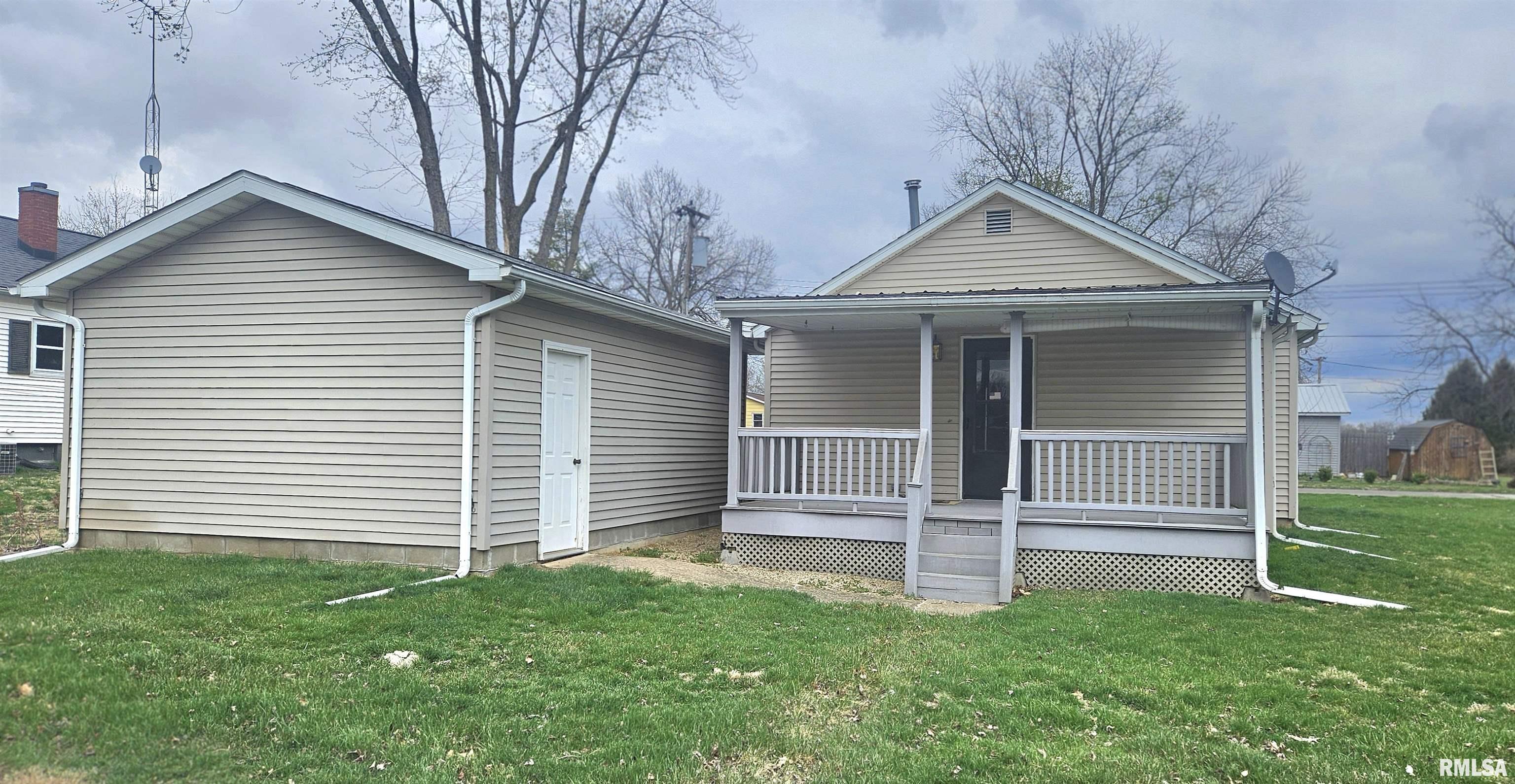 810 S Madison Street, Lewistown, Illinois image 4