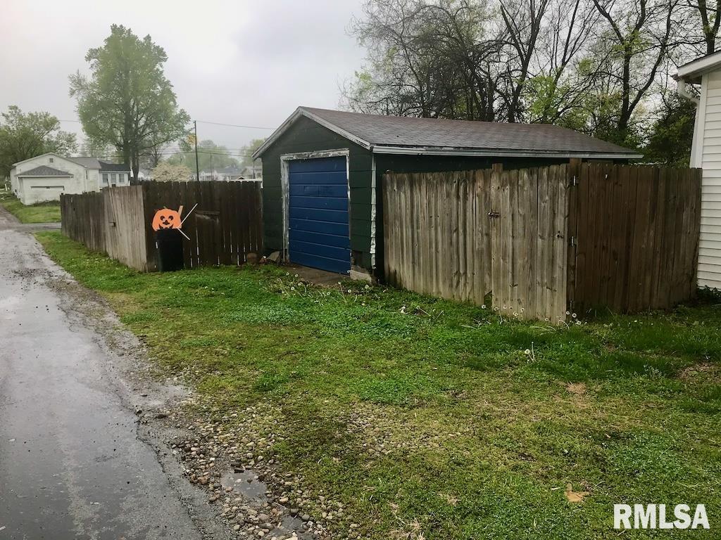 1521 Grace Street, Murphysboro, Illinois image 9