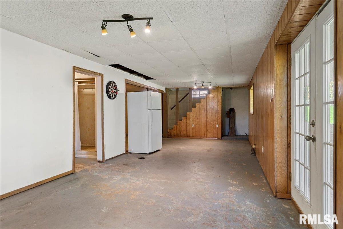 501 Star Avenue, Springfield, Illinois image 27