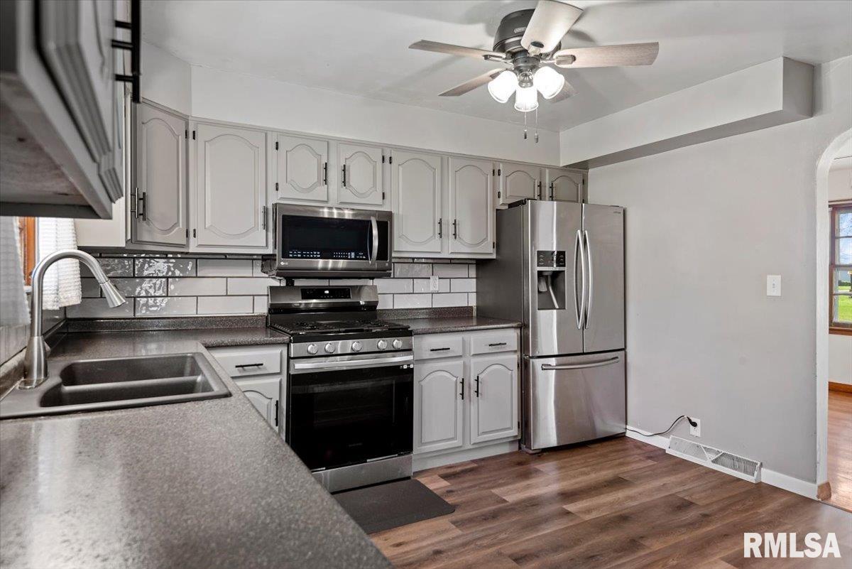 501 Star Avenue, Springfield, Illinois image 15