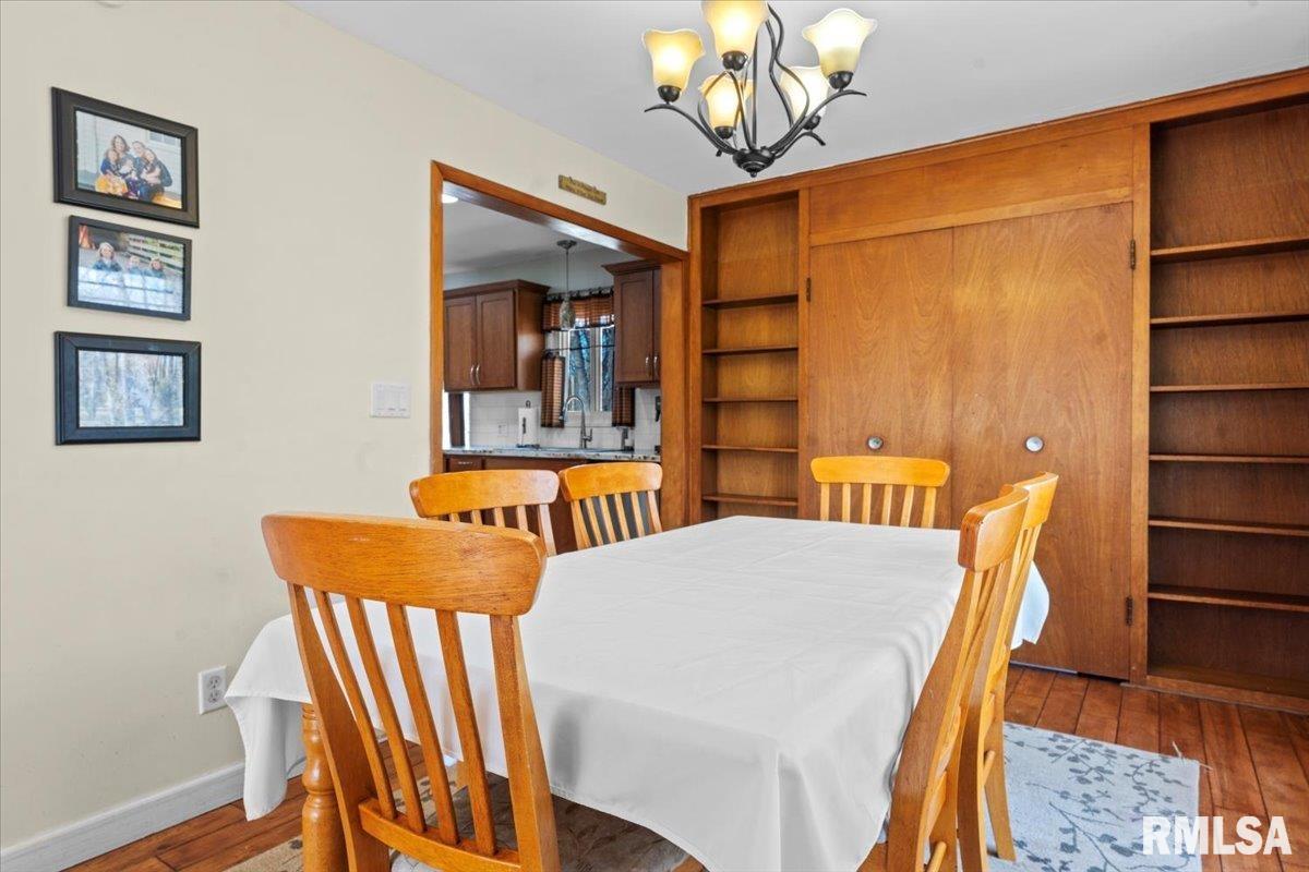61 W Hazel Dell Lane, Springfield, Illinois image 10
