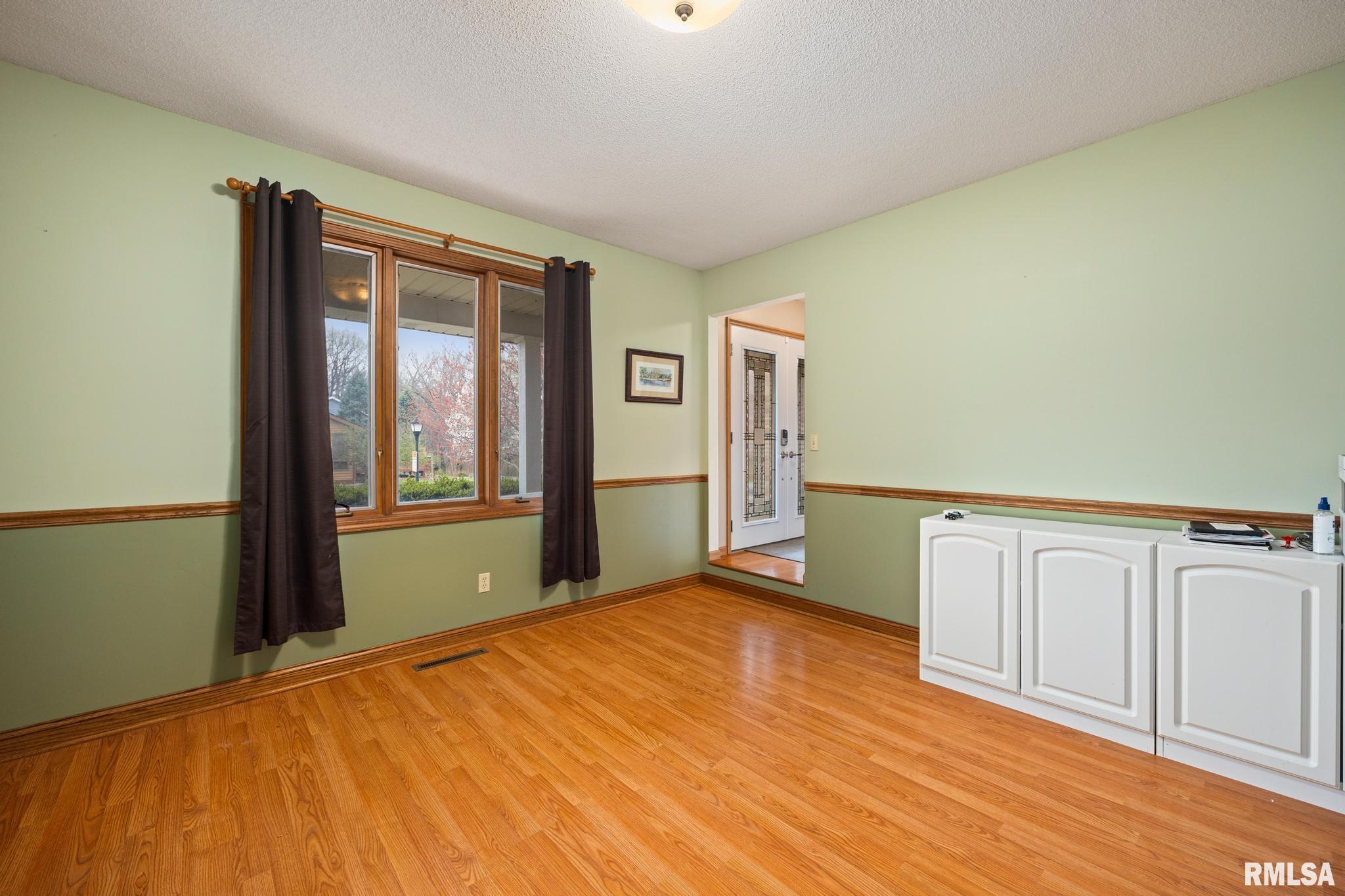 4435 W Bridalwood Drive, Peoria, Illinois image 7