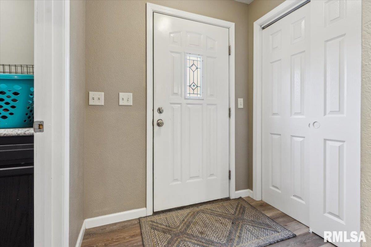 307 N Jefferson Street, Washburn, Illinois image 23