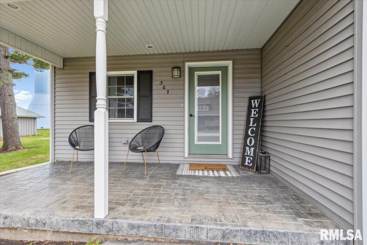 307 N Jefferson Street, Washburn, Illinois image 8