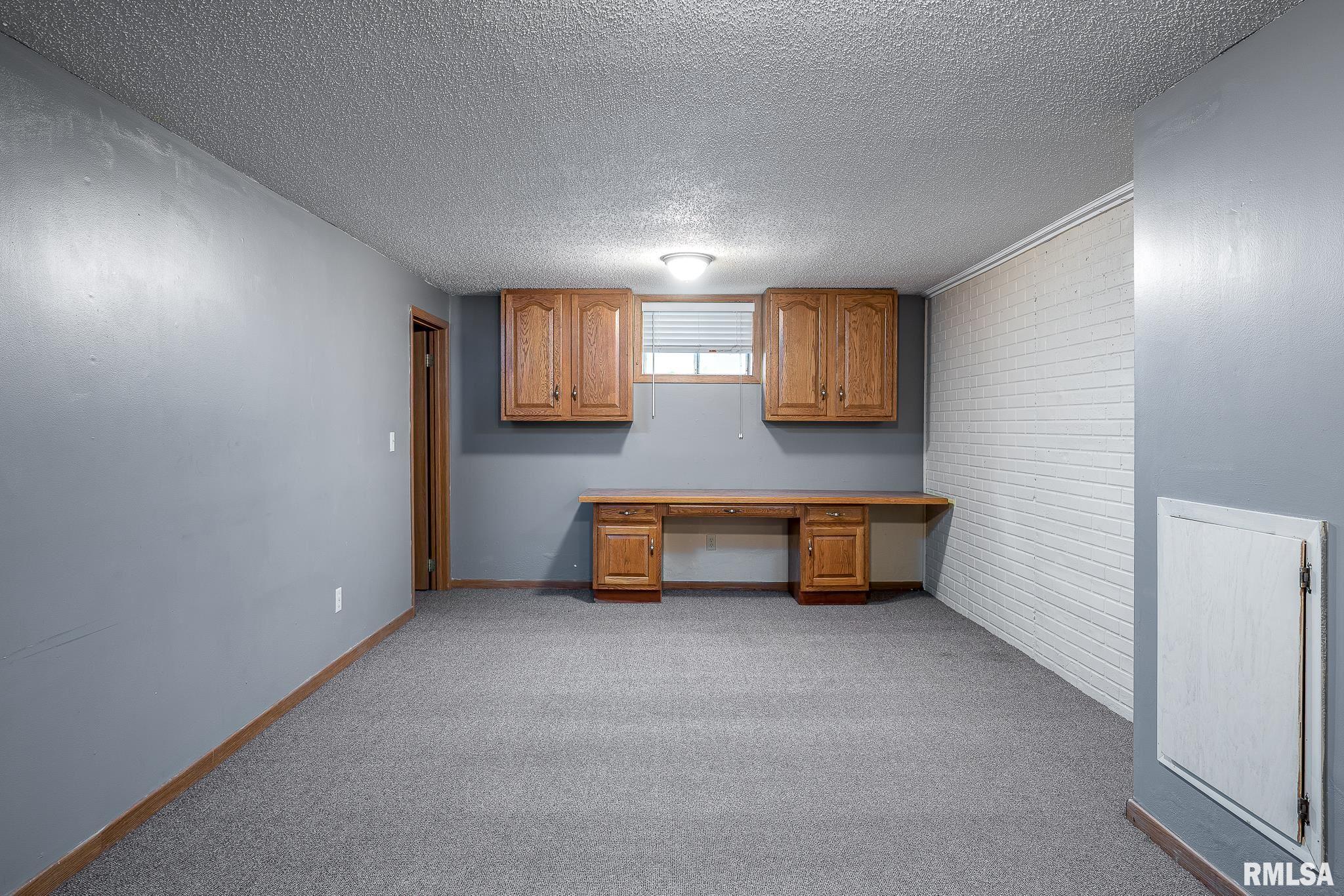 1165 Utica Ridge Court, Bettendorf, Iowa image 21