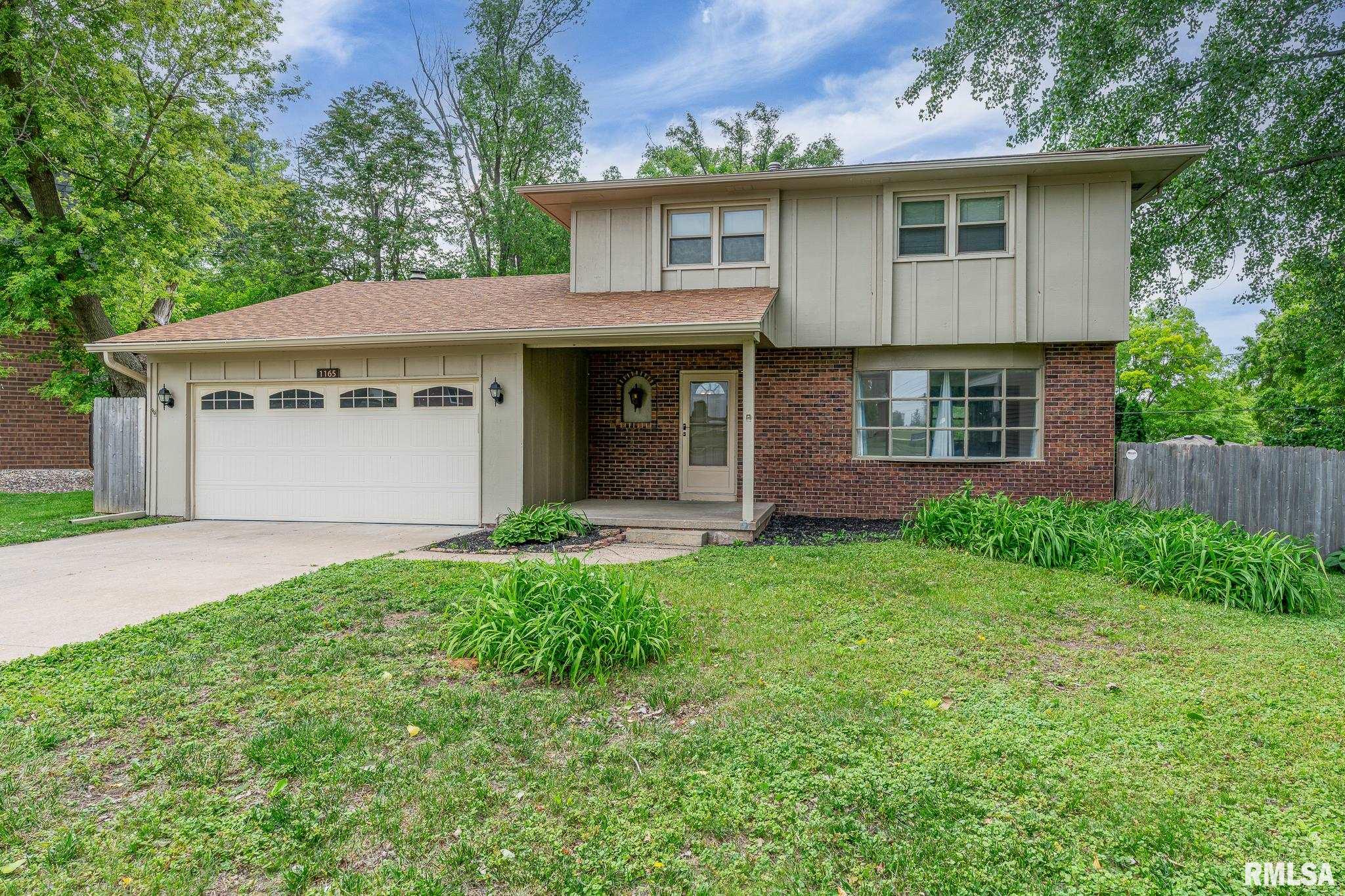 1165 Utica Ridge Court, Bettendorf, Iowa image 1