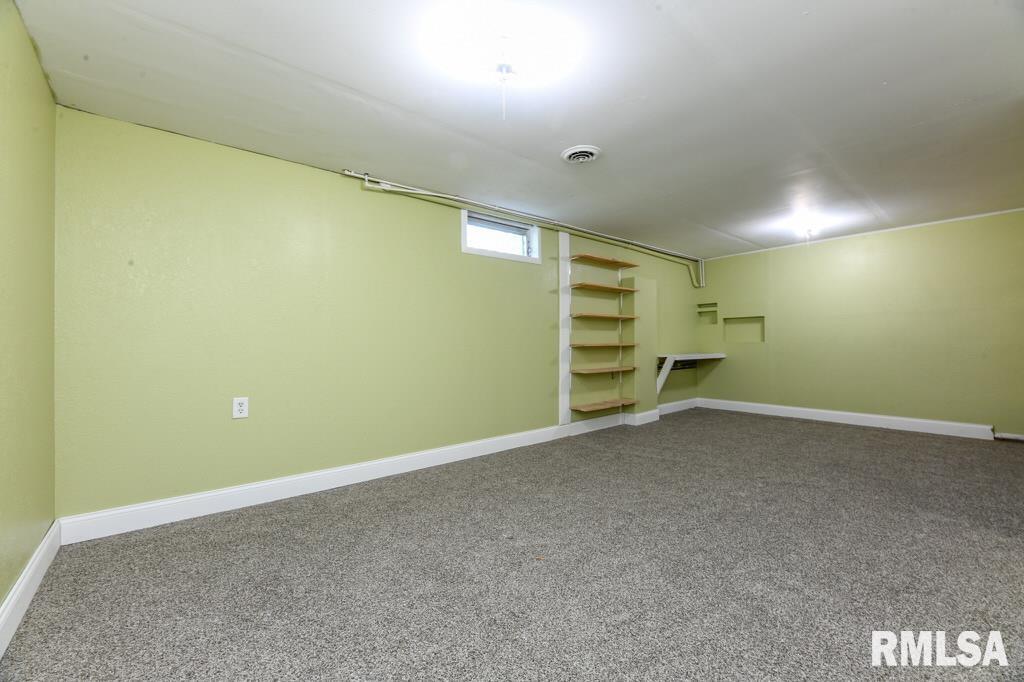 8810 S Coats Road, Glasford, Illinois image 30