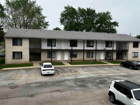 Apartment For Rent - 1902 Sheridan Road #11<br/> Pekin, IL 61554